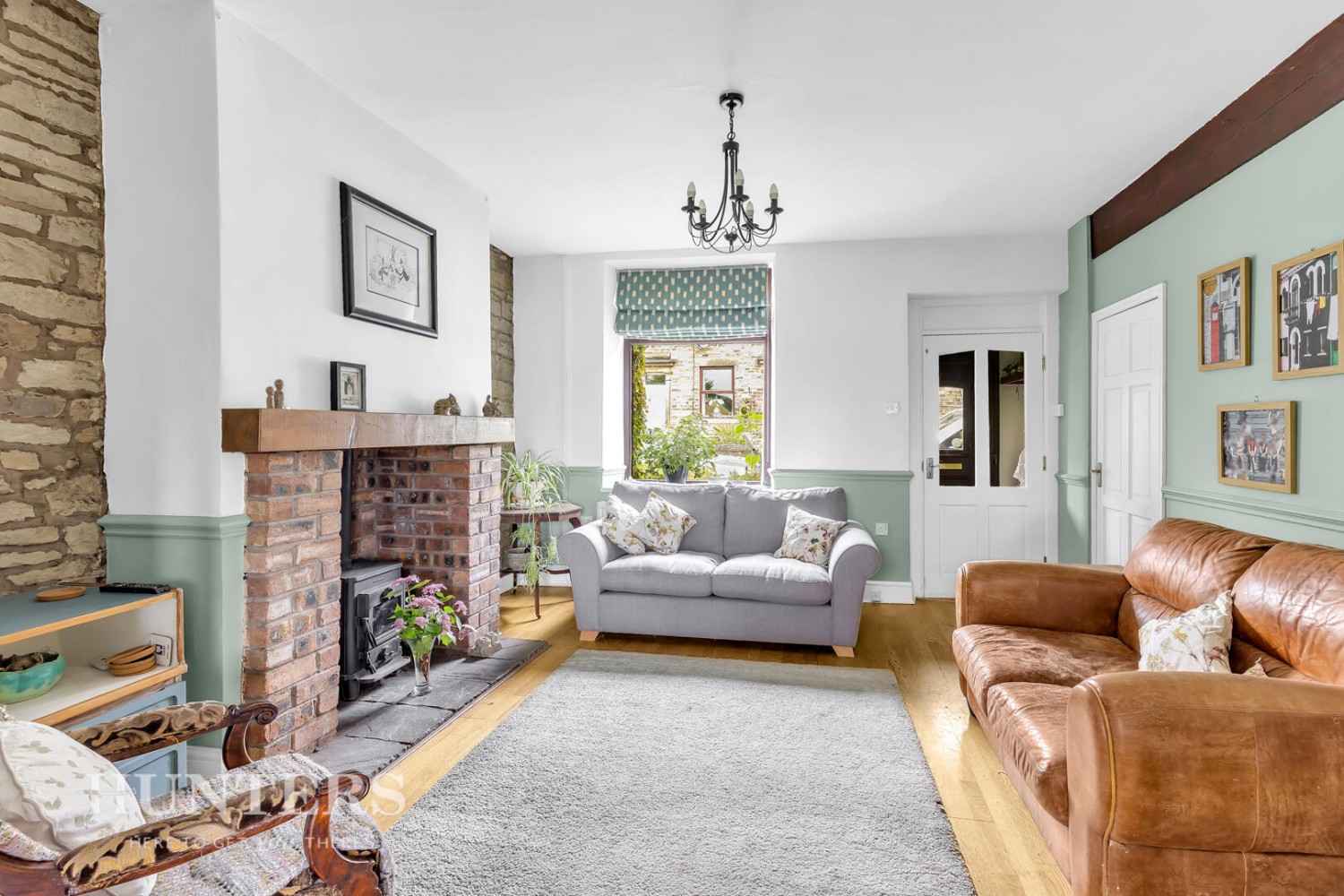 3 bedroom House for sale in Calderbrook Road, Littleborough, OL15 9HL