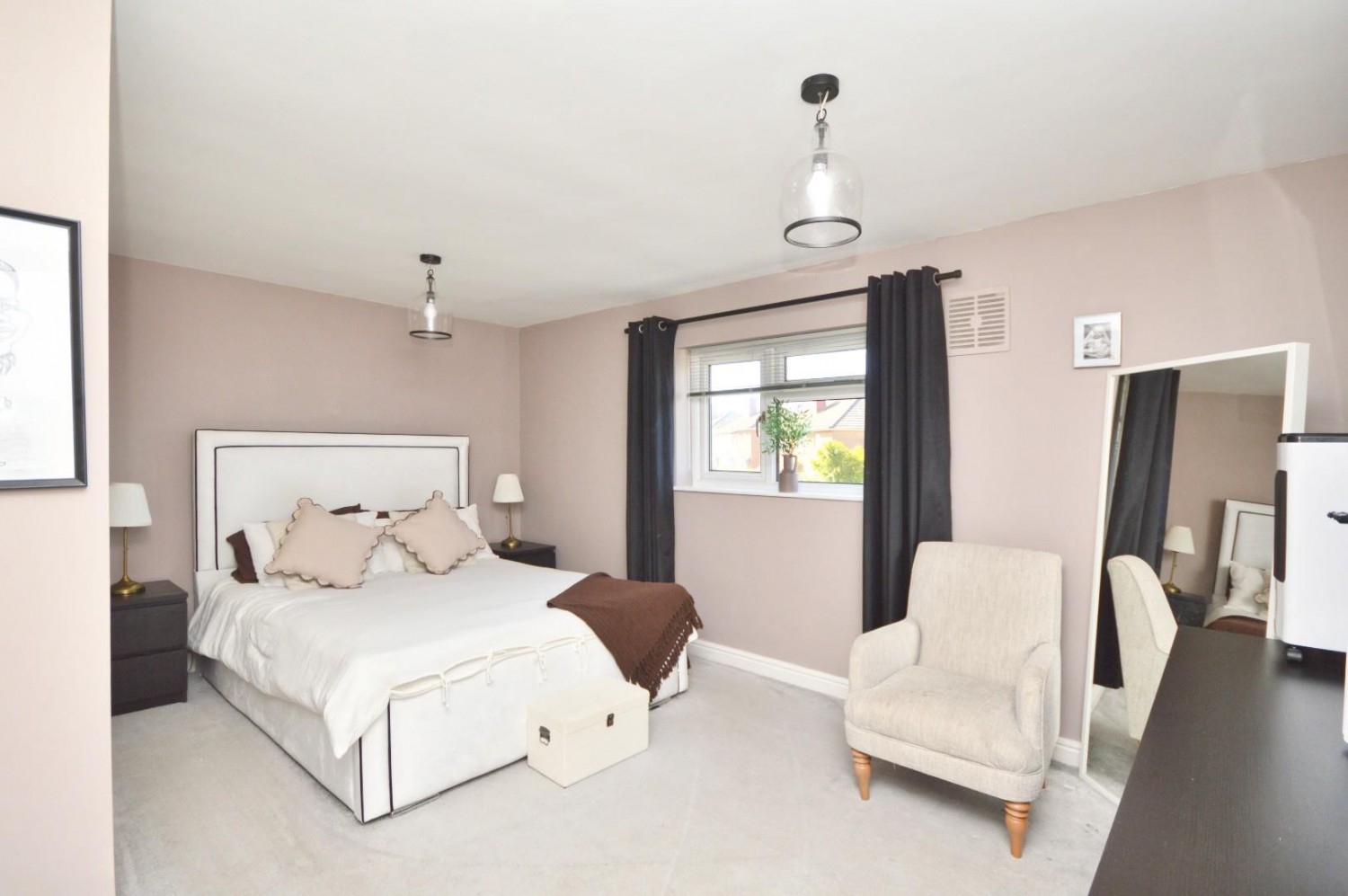 2 bedroom House for sale in Blagrove Crescent, Bristol