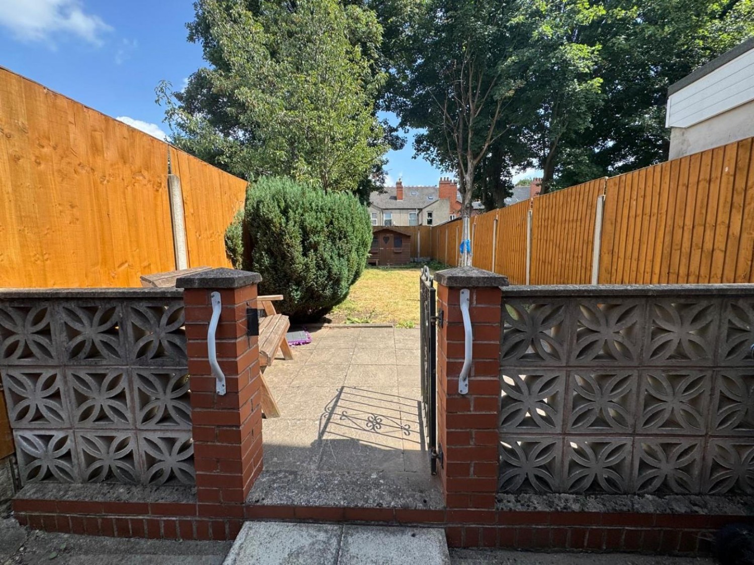 3 bedroom House for sale in Golds Hill Gardens, Birmingham