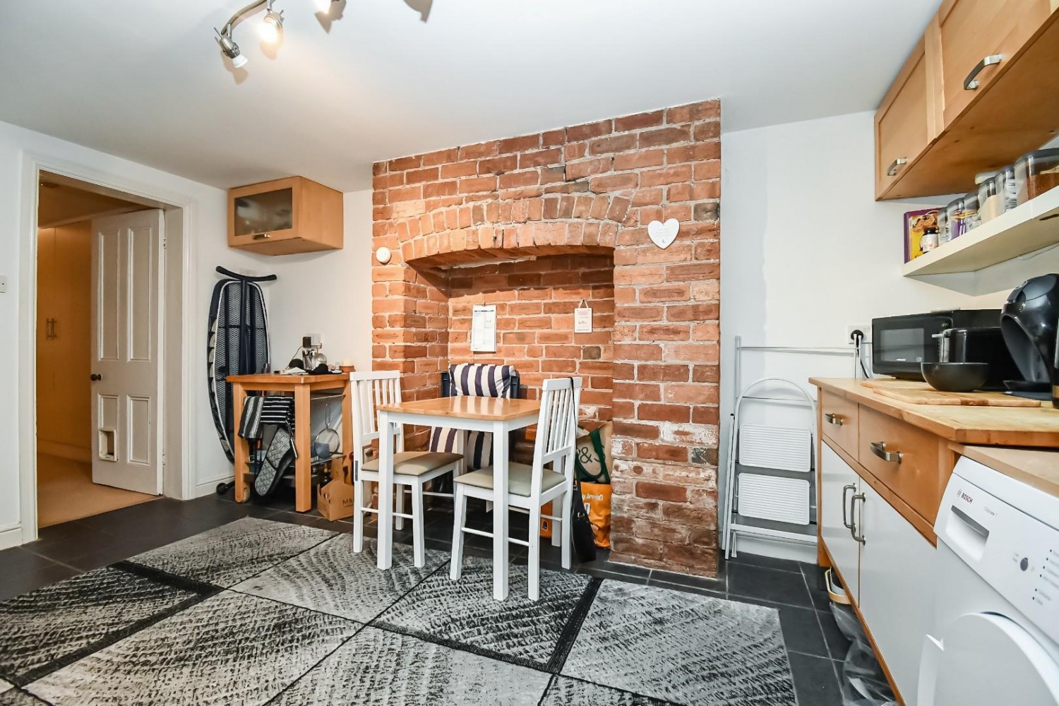 1 bedroom Flat to let in West Cliffe Grove, Harrogate