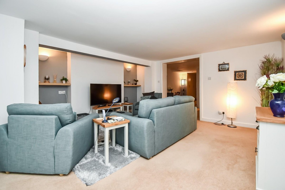 West Cliffe Grove, Harrogate