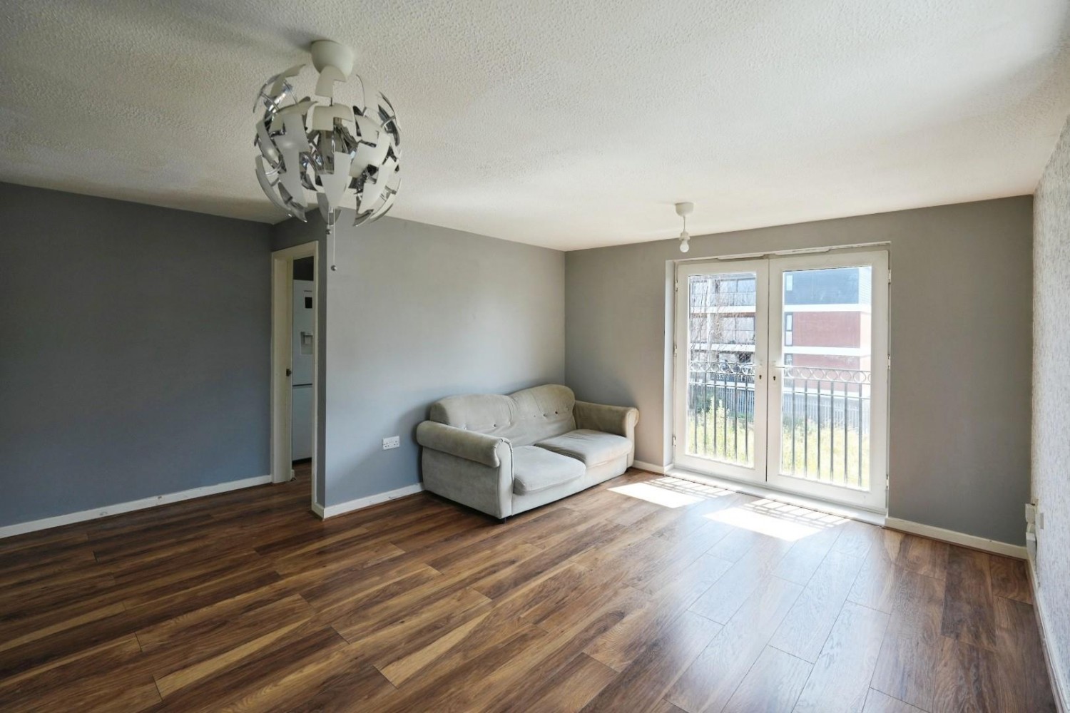 2 bedroom Flat for sale in Hall Lane, Manchester, M23 1DL