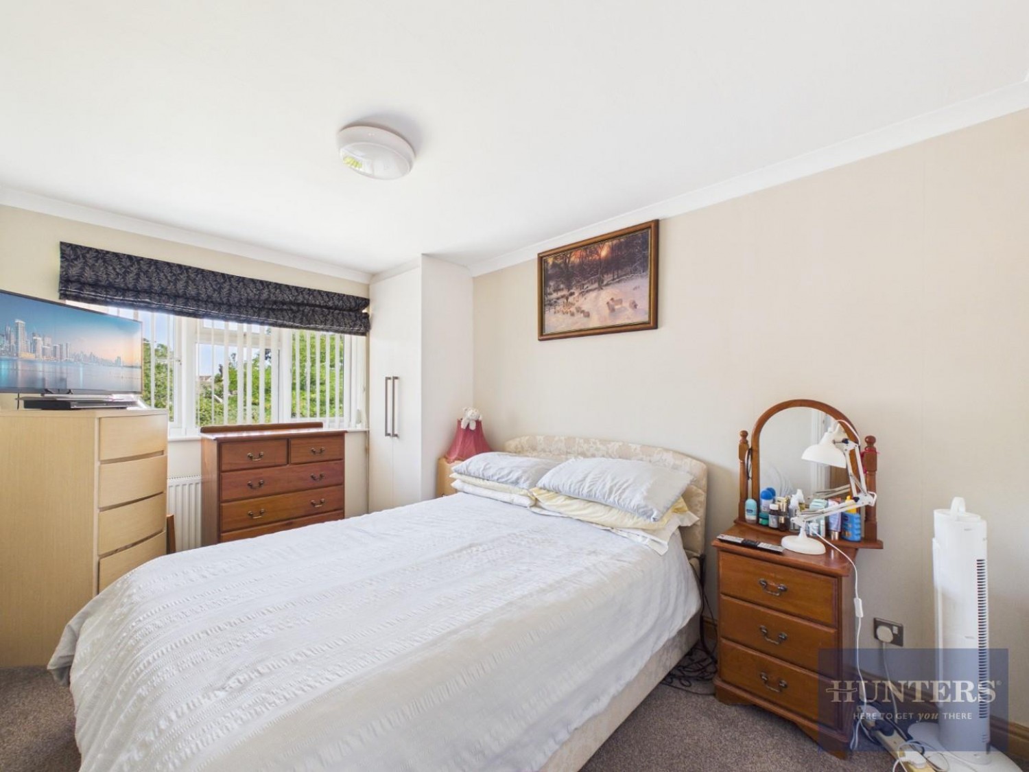 3 bedroom House for sale in Castlemaine Drive, Cheltenham