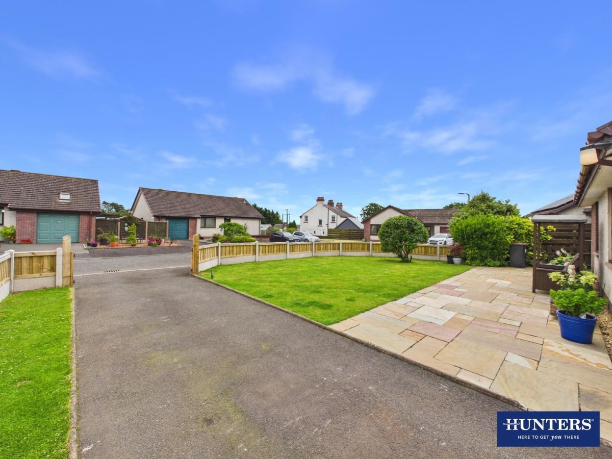 Lakeview Gardens, Powfoot, Annan, DG12