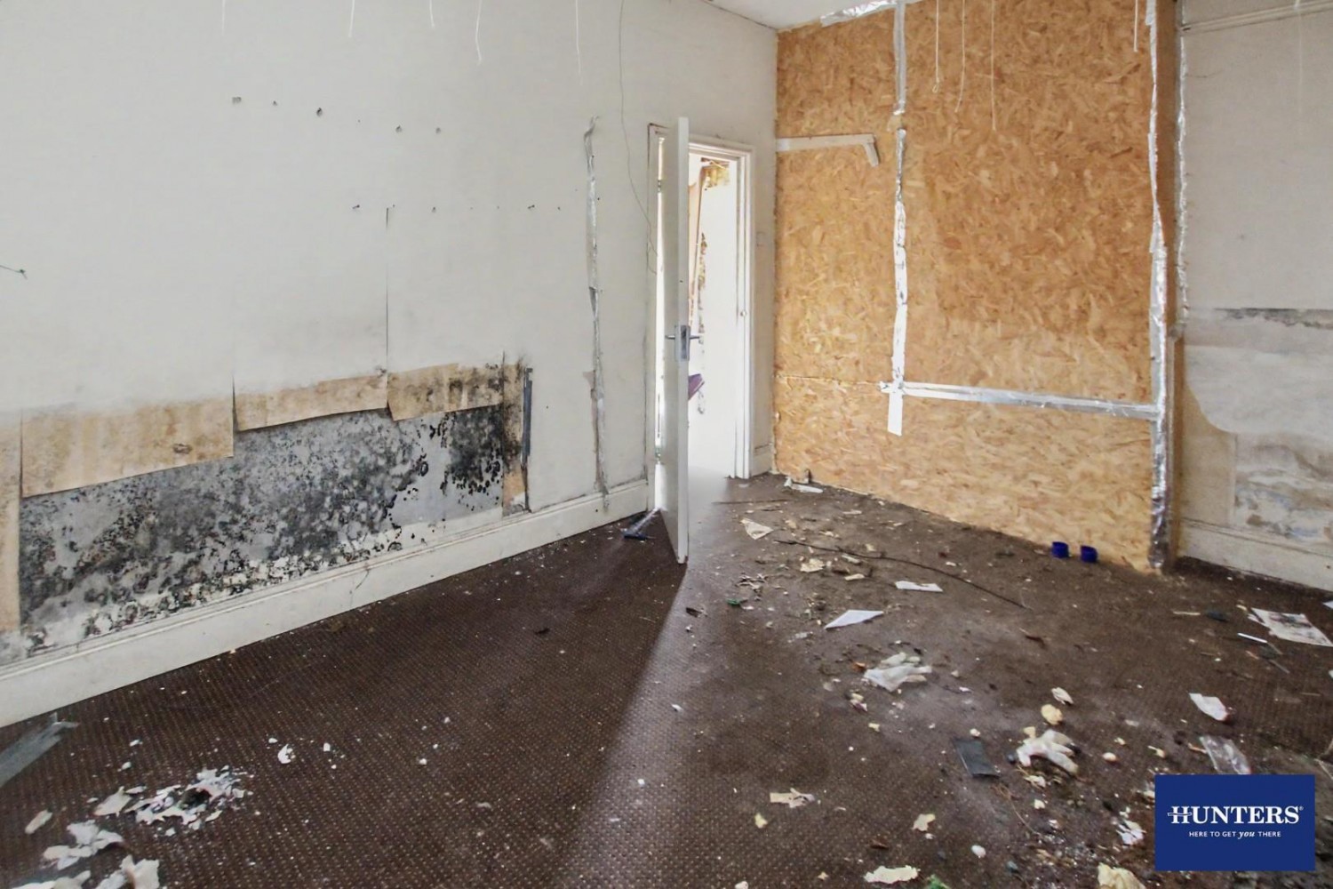 2 bedroom House for sale in Rochester Street Bradford, BD3 8AU