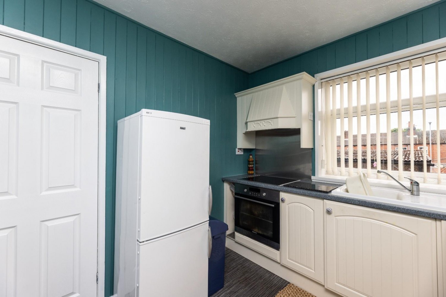 1 bedroom Flat for sale in Holywell Grove, Castleford