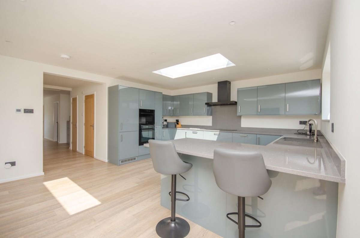 Sandringham Avenue, Downend, Bristol, BS16 6NL