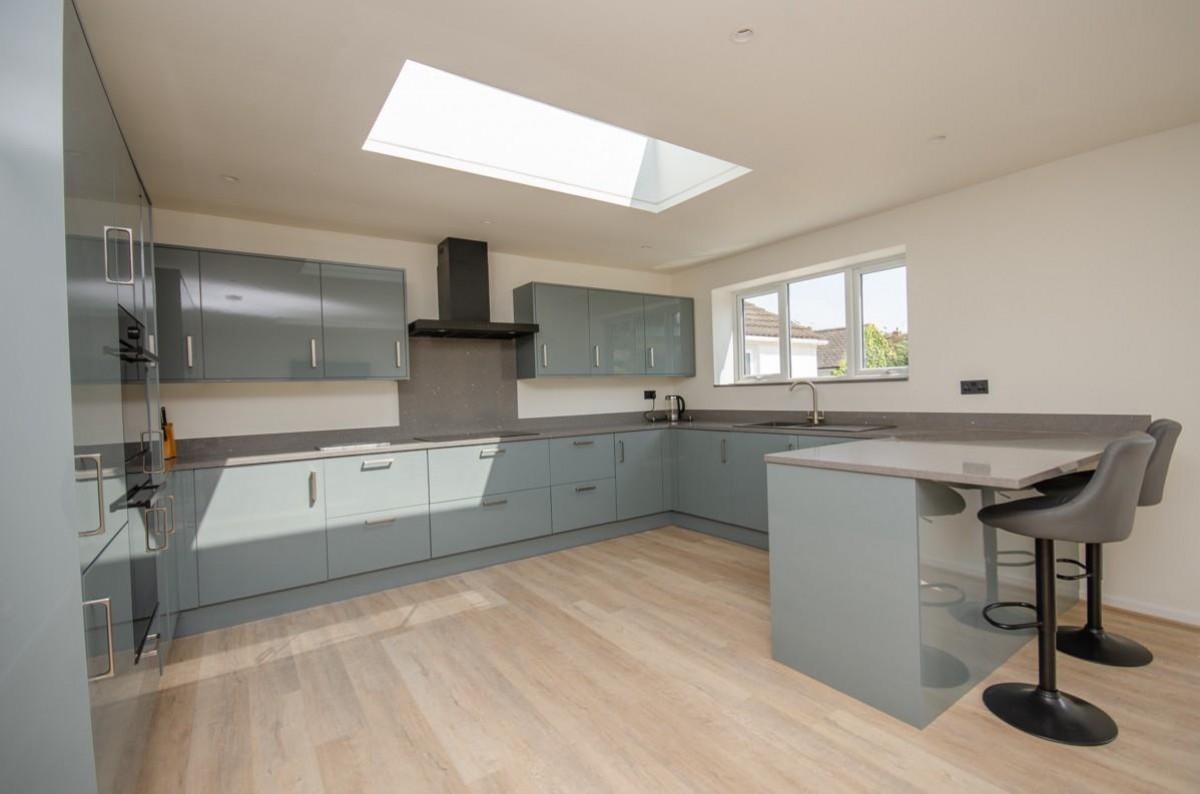 Sandringham Avenue, Downend, Bristol, BS16 6NL