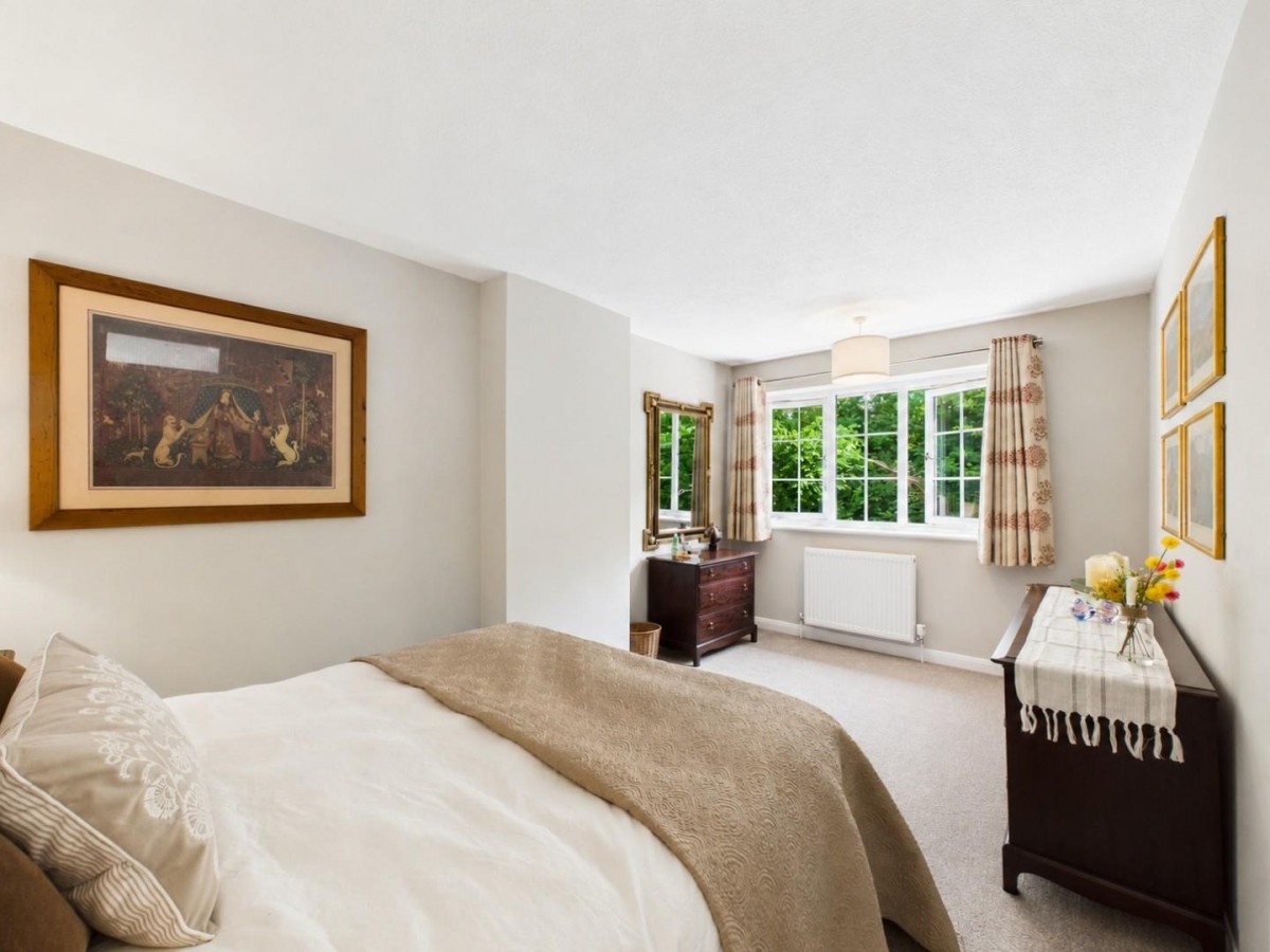 Kempton Close, Thornbury, Bristol