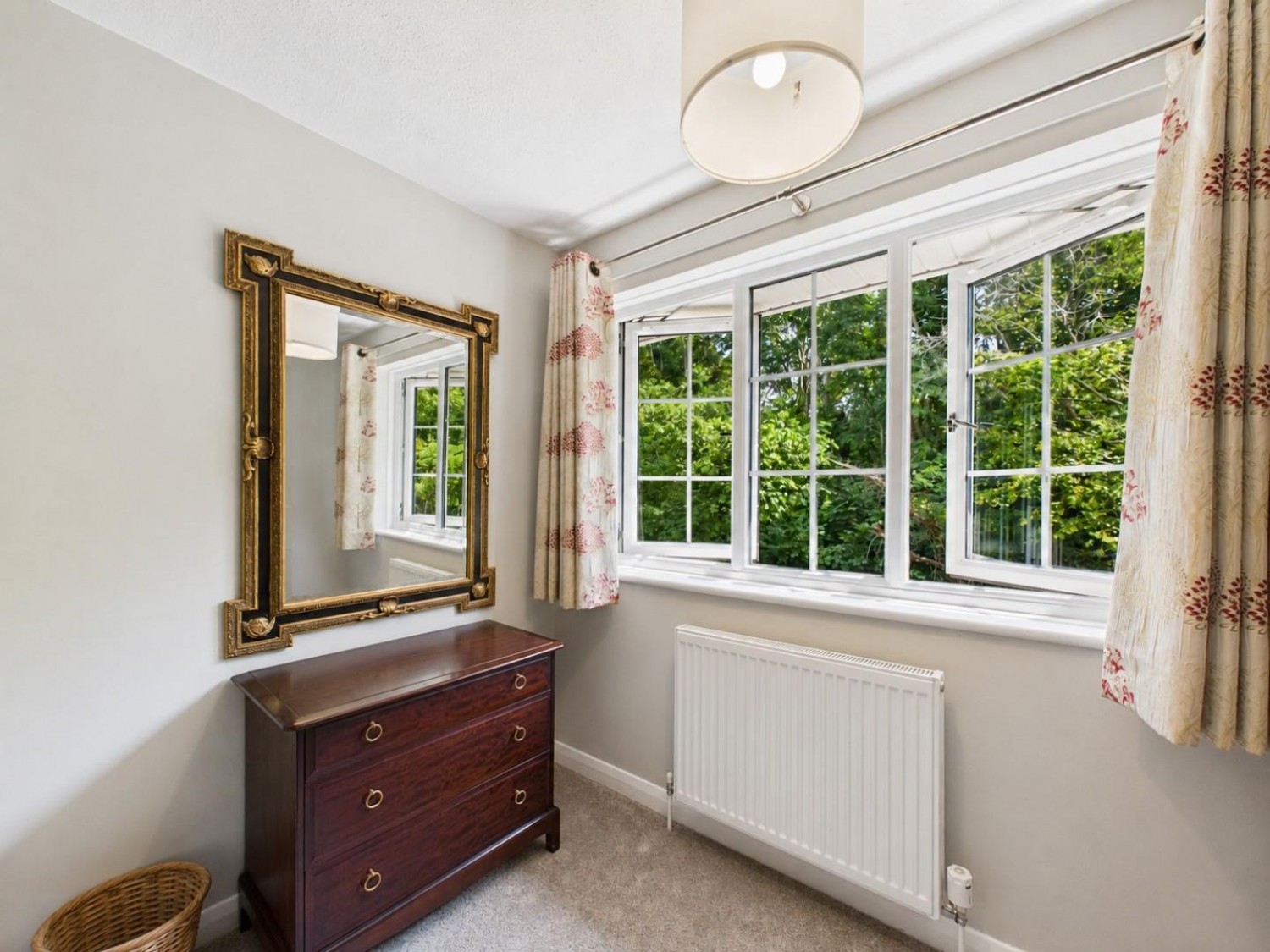 3 bedroom House for sale in Kempton Close, Thornbury, Bristol