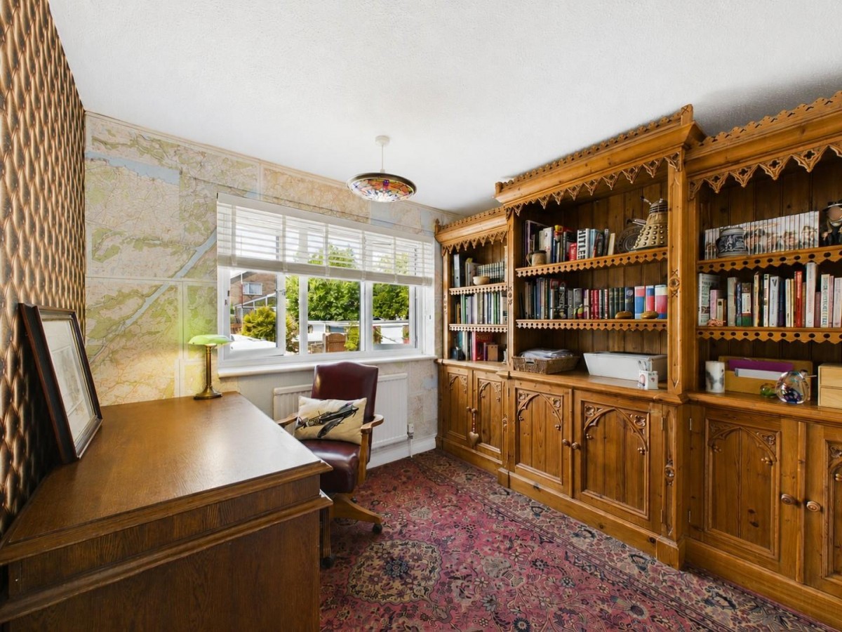 Kempton Close, Thornbury, Bristol