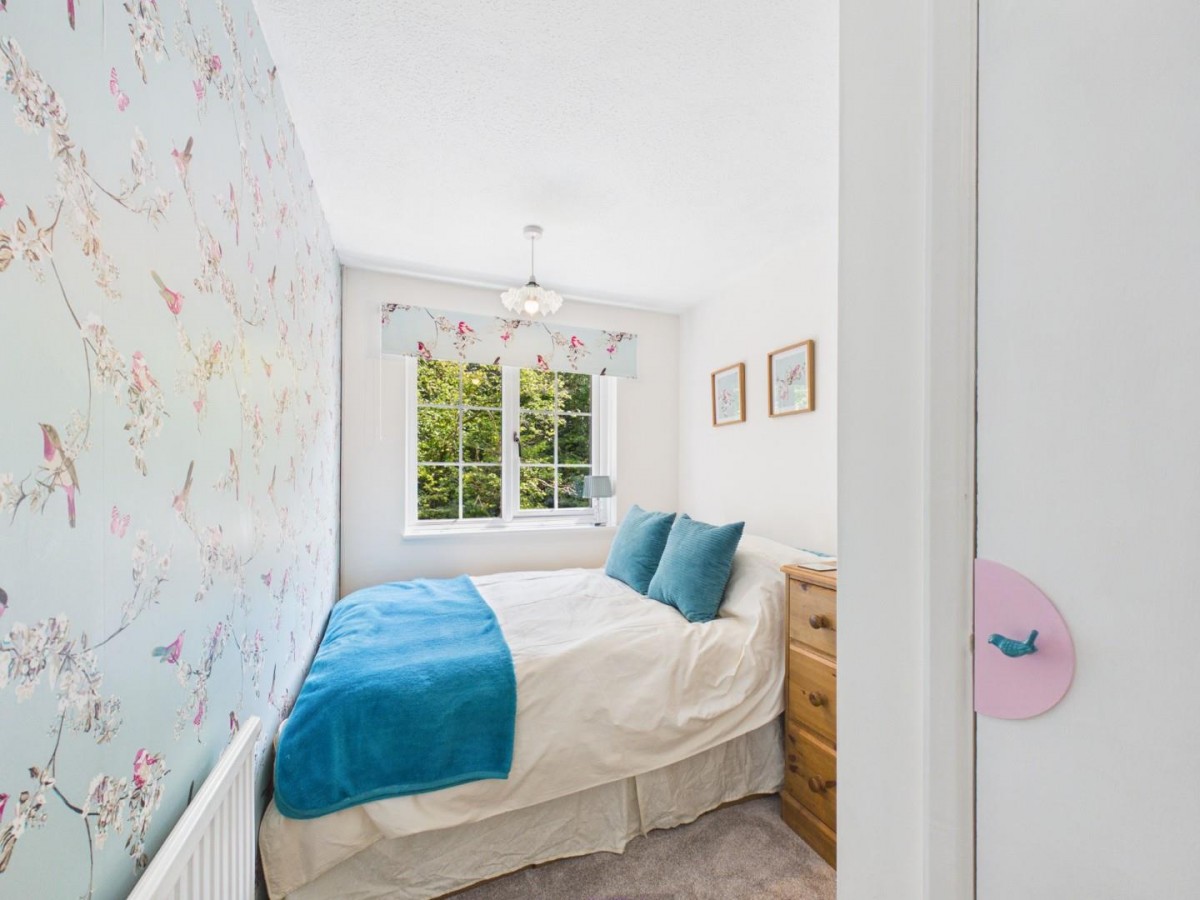 Kempton Close, Thornbury, Bristol