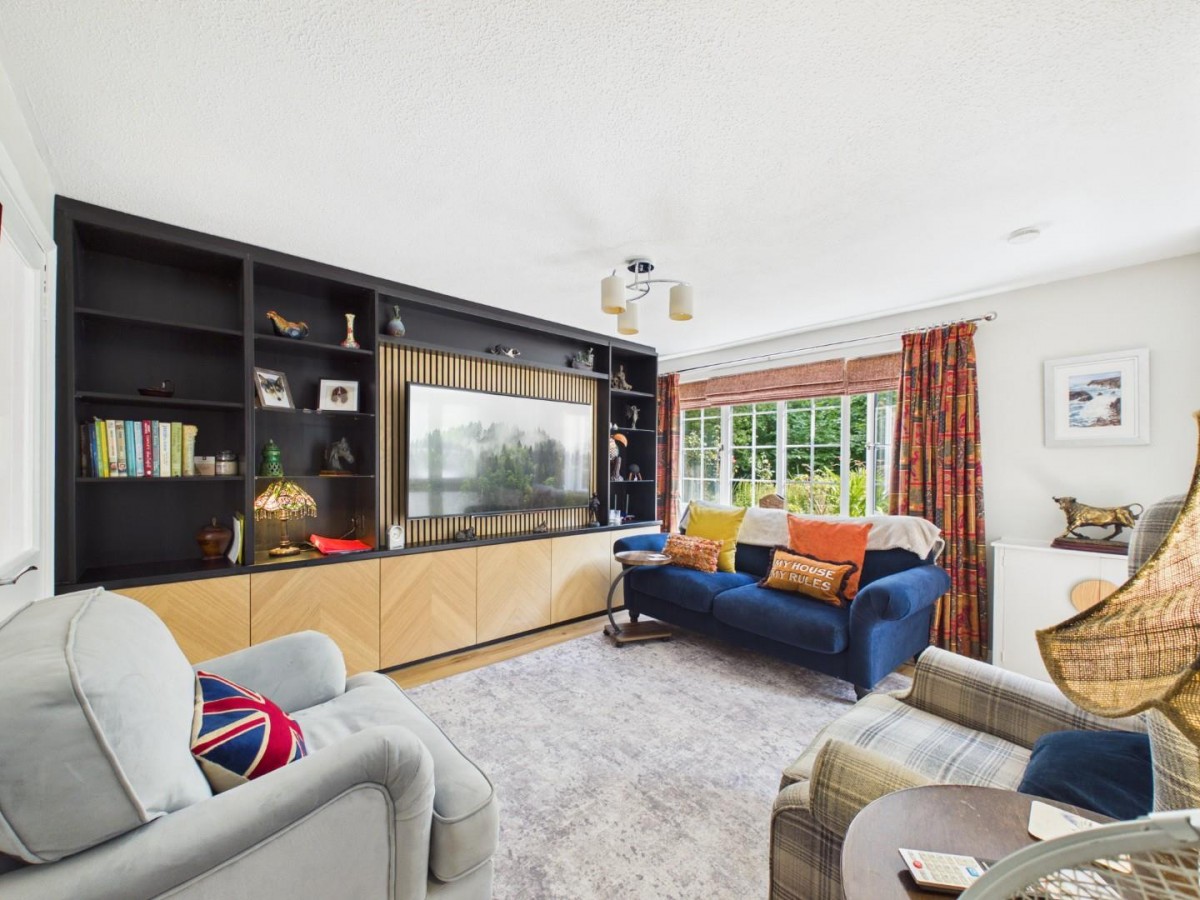 Kempton Close, Thornbury, Bristol