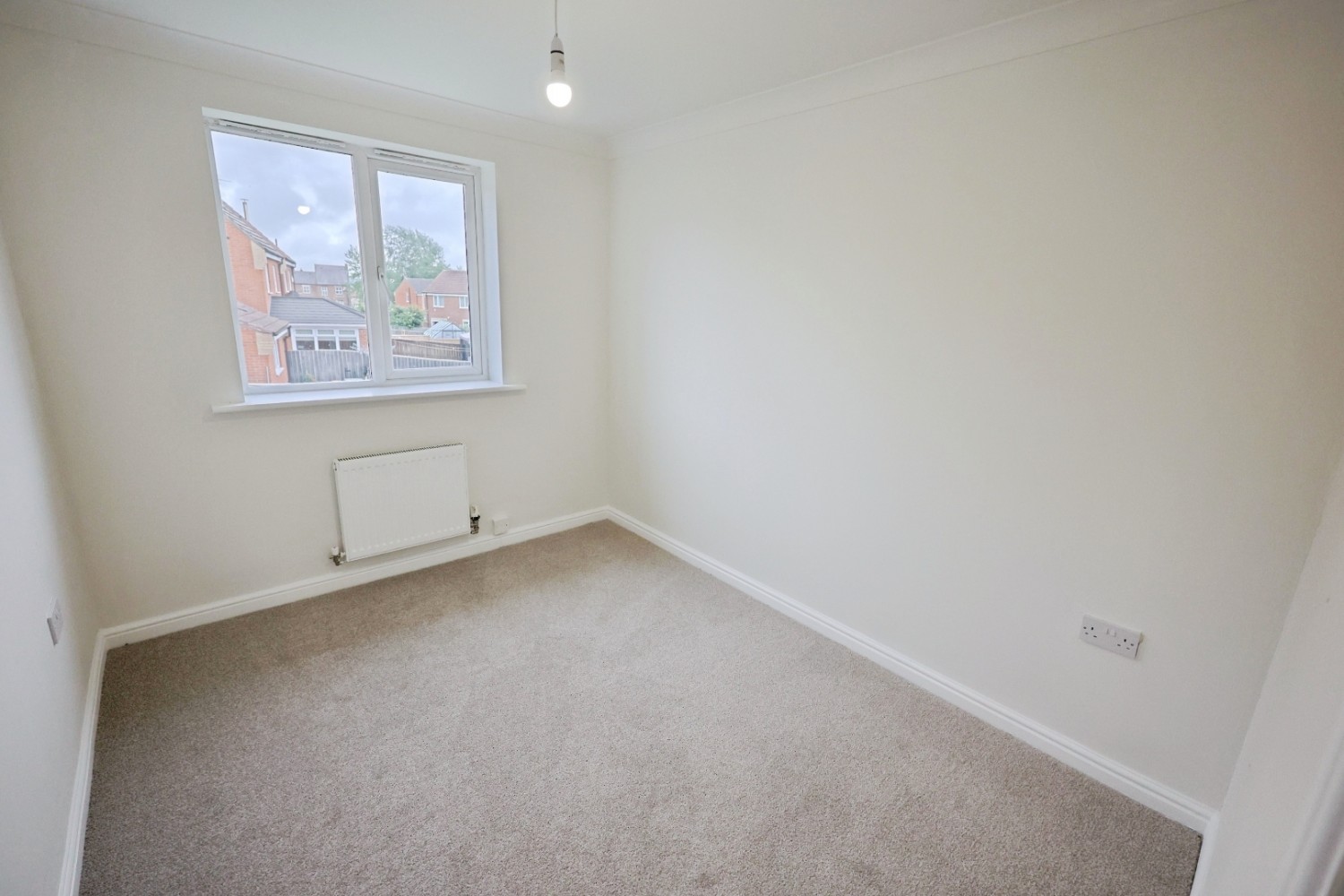 4 bedroom House for sale in Larmouth Court, Willington, Crook