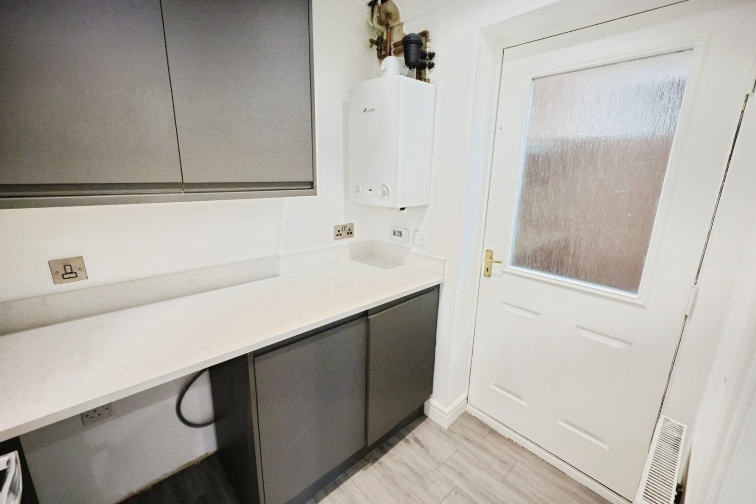 4 bedroom House for sale in Larmouth Court, Willington, Crook