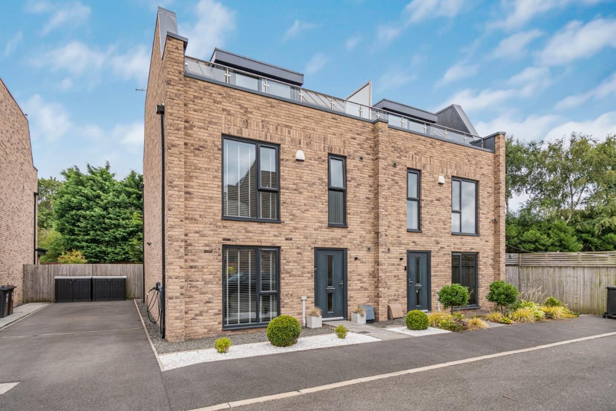 Ann Lane, Astley, Tyldesley, Manchester