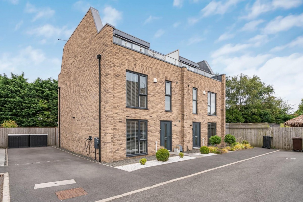 Ann Lane, Astley, Tyldesley, Manchester