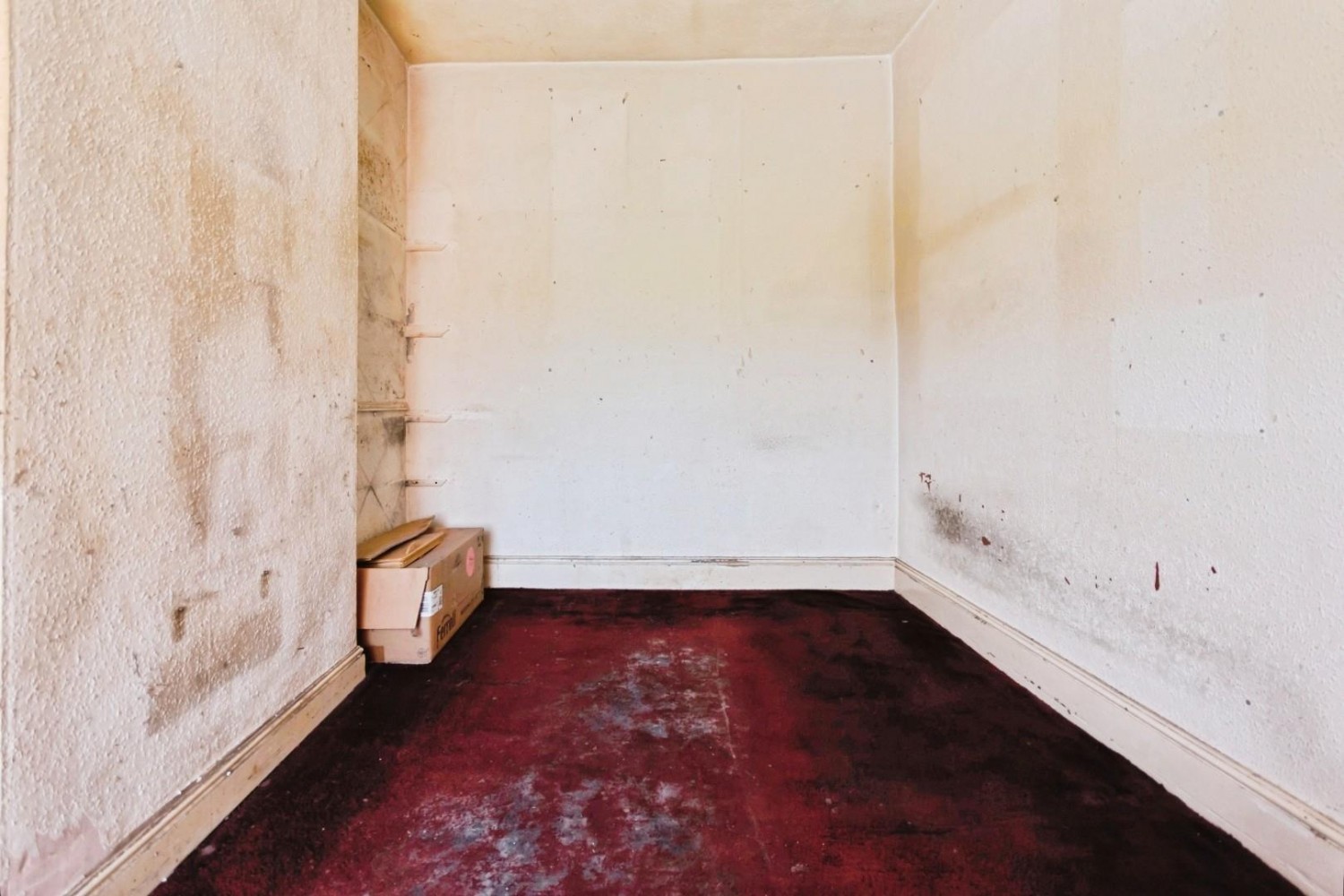 2 bedroom House for sale in Lugtrout Lane, Solihull