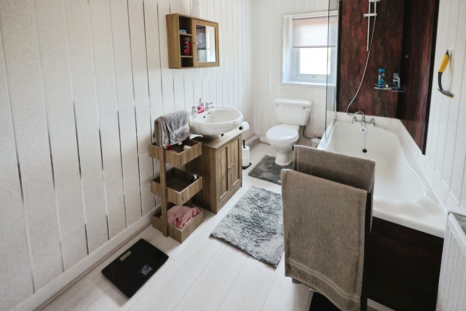 2 bedroom House for sale in Park Road, Witton Park, Bishop Auckland