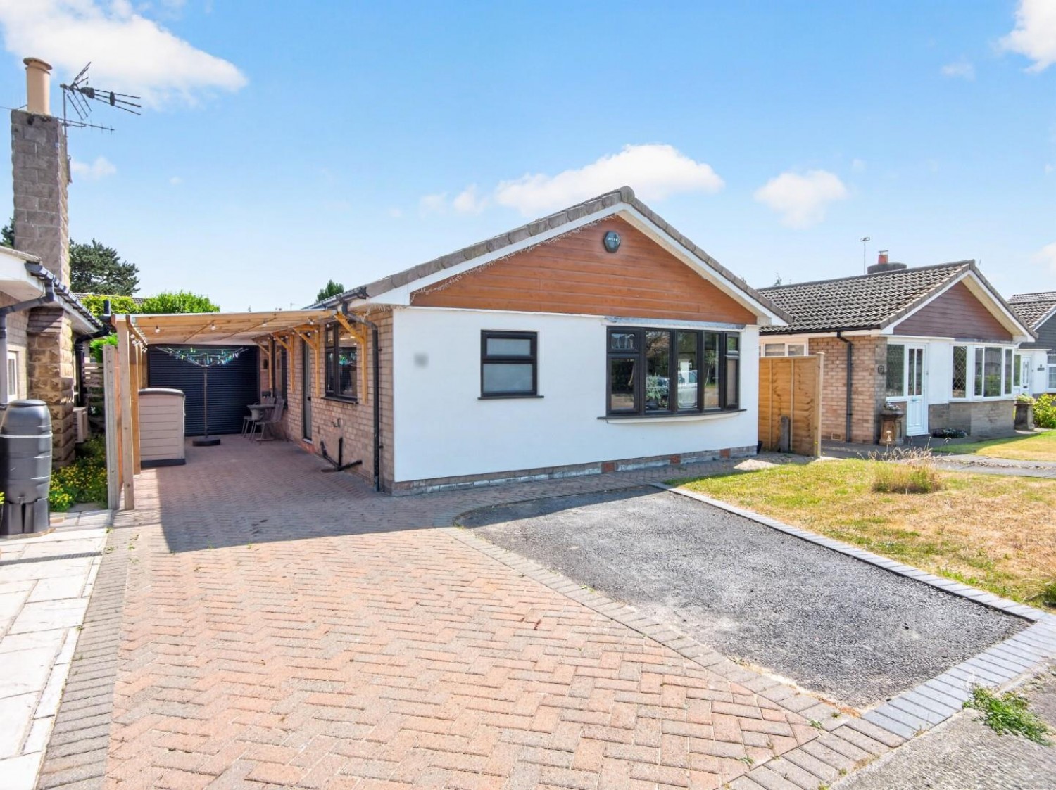2 bedroom Bungalow for sale in Kimberlow Woods Hill, Badger Hill, York
