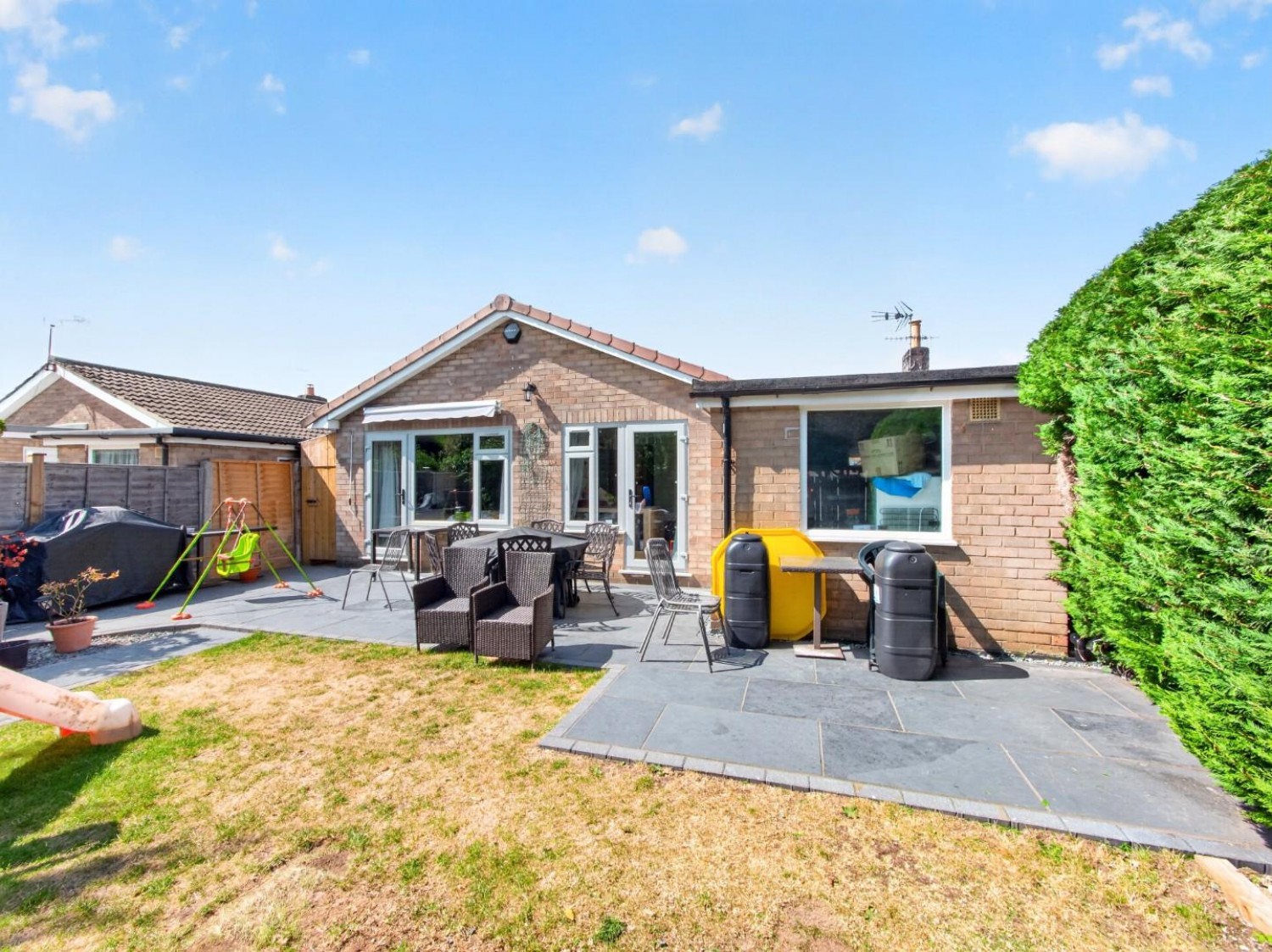 2 bedroom Bungalow for sale in Kimberlow Woods Hill, Badger Hill, York