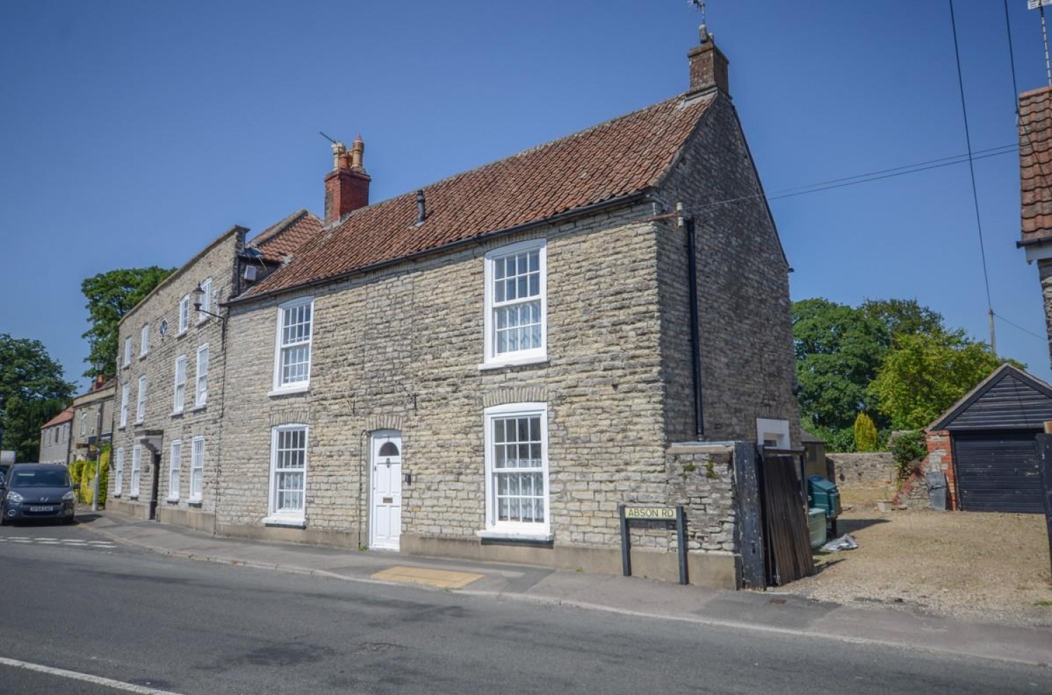 3 bedroom House for sale in Abson Road, Pucklechurch, Bristol, BS16 9RH