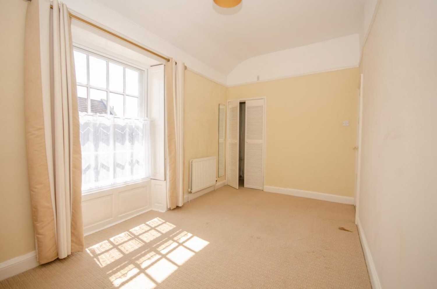 3 bedroom House for sale in Abson Road, Pucklechurch, Bristol, BS16 9RH