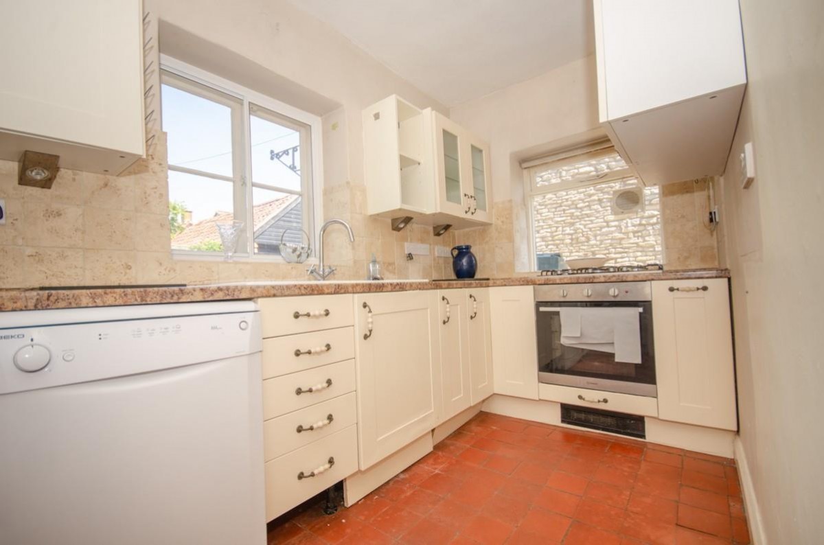 Abson Road, Pucklechurch, Bristol, BS16 9RH