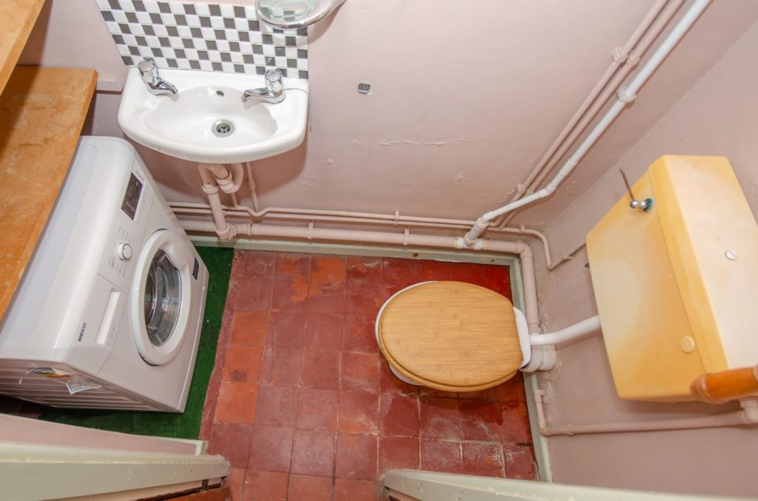 3 bedroom House for sale in Abson Road, Pucklechurch, Bristol, BS16 9RH
