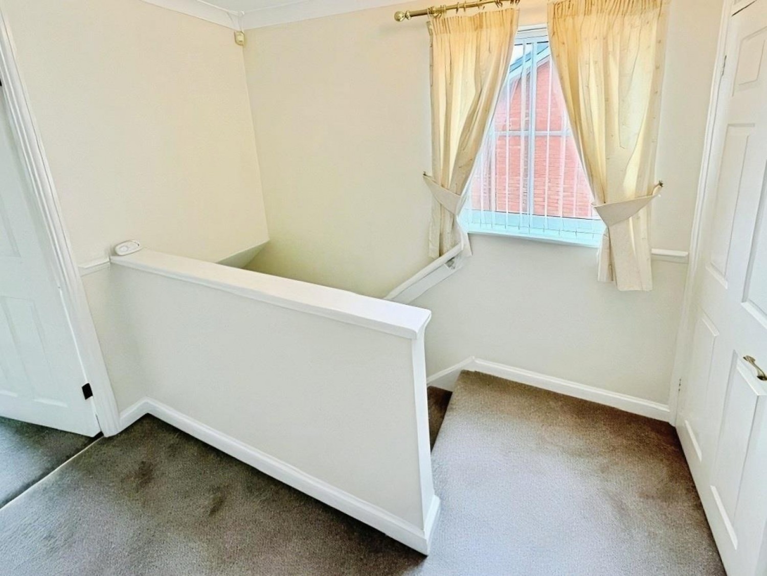 3 bedroom House to let in St. Simons Close, Sutton Coldfield