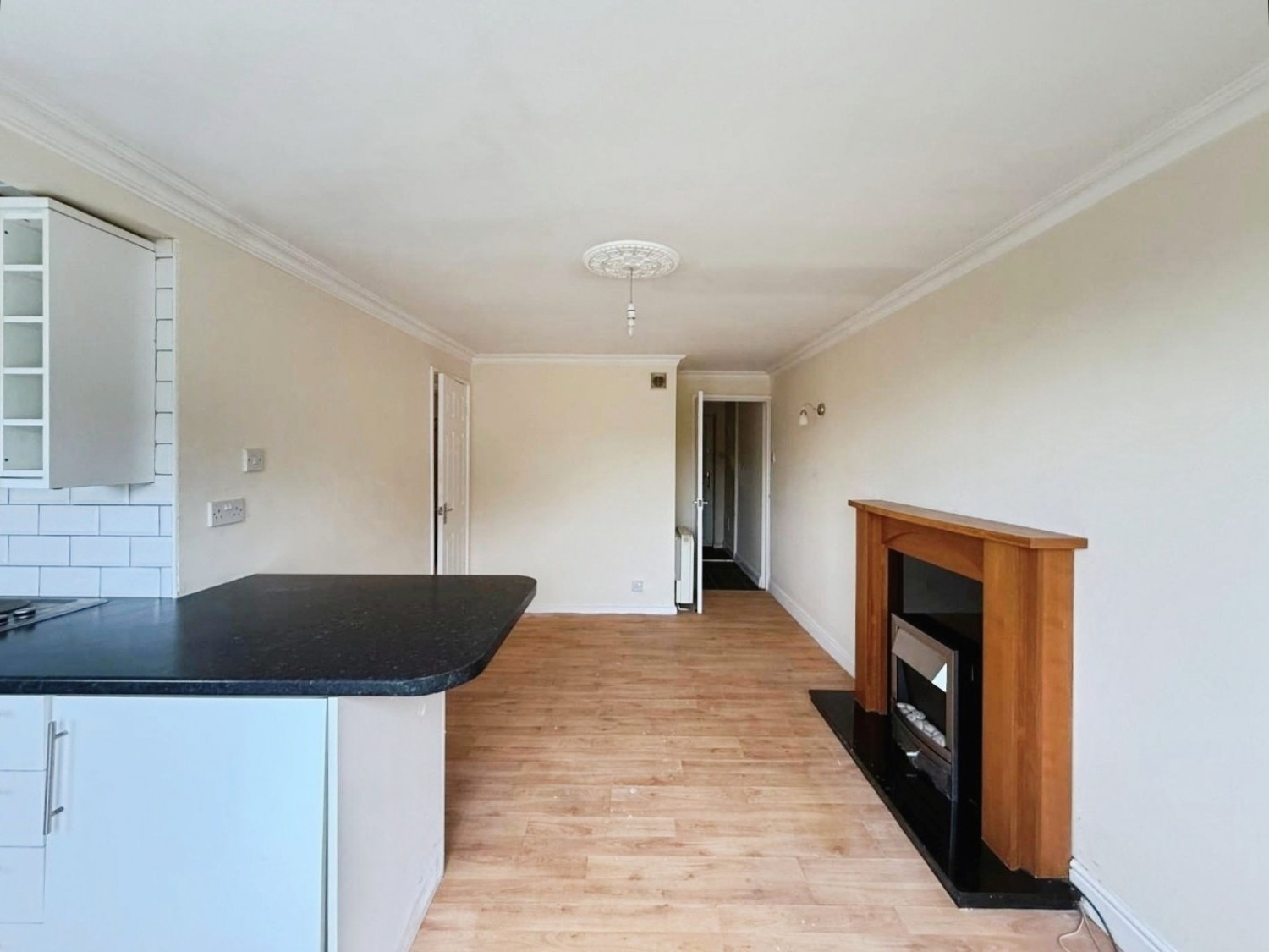 1 bedroom Flat for sale in Carr Road, Deepcar, Sheffield