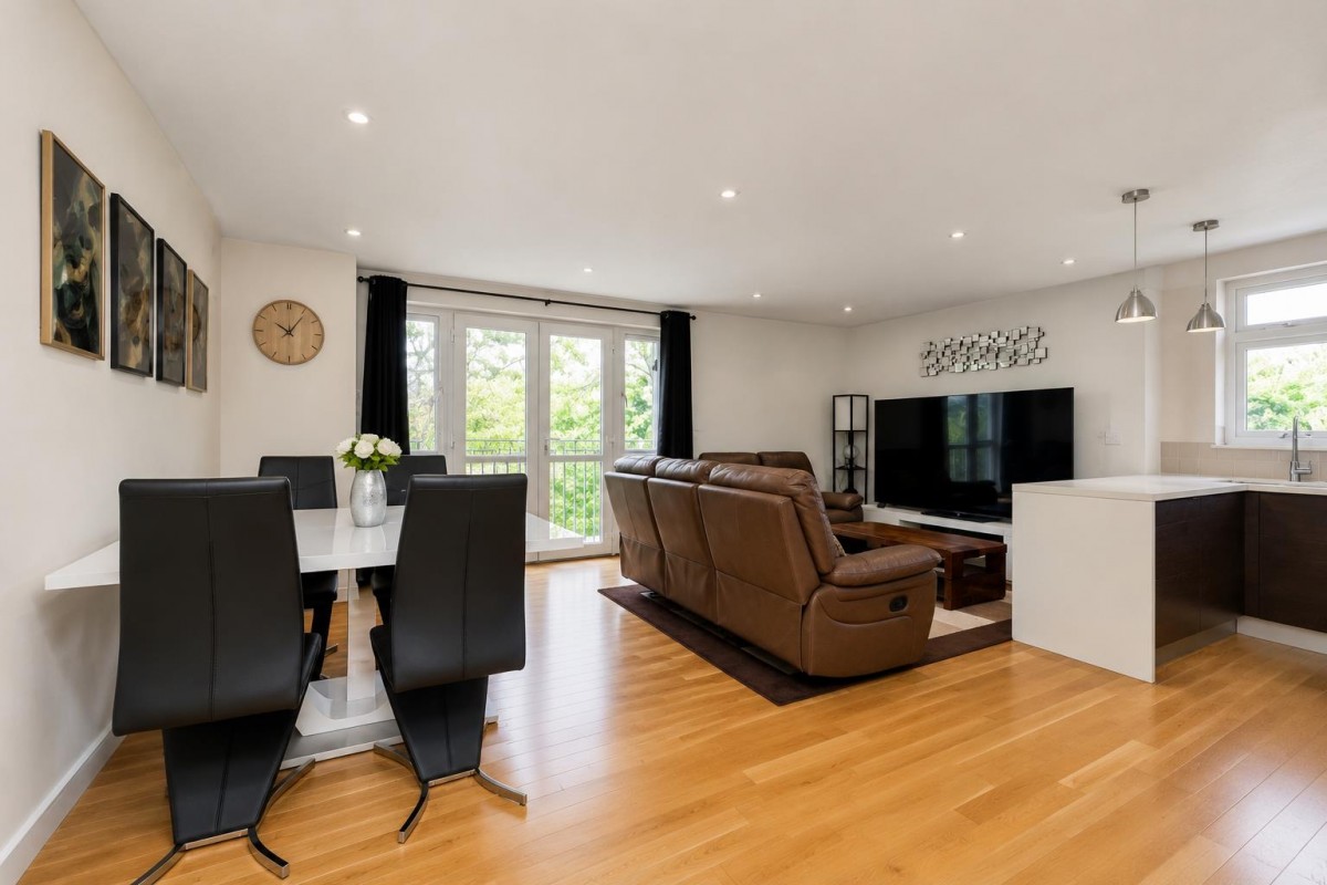 Whitefriars Drive, Harrow