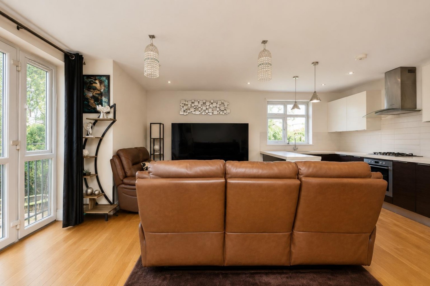 2 bedroom Flat for sale in Whitefriars Drive, Harrow