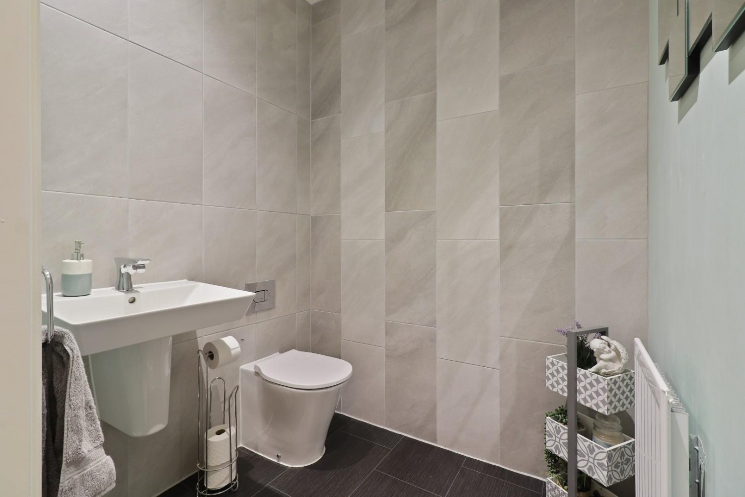 6 bedroom House for sale in Skylark Close, Stannington, Sheffield
