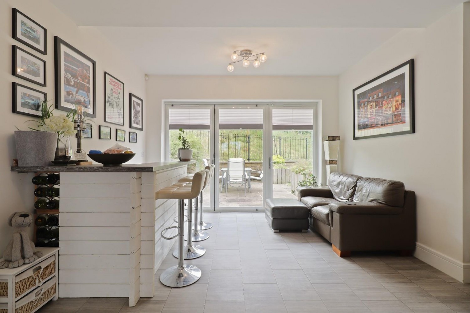 6 bedroom House for sale in Skylark Close, Stannington, Sheffield