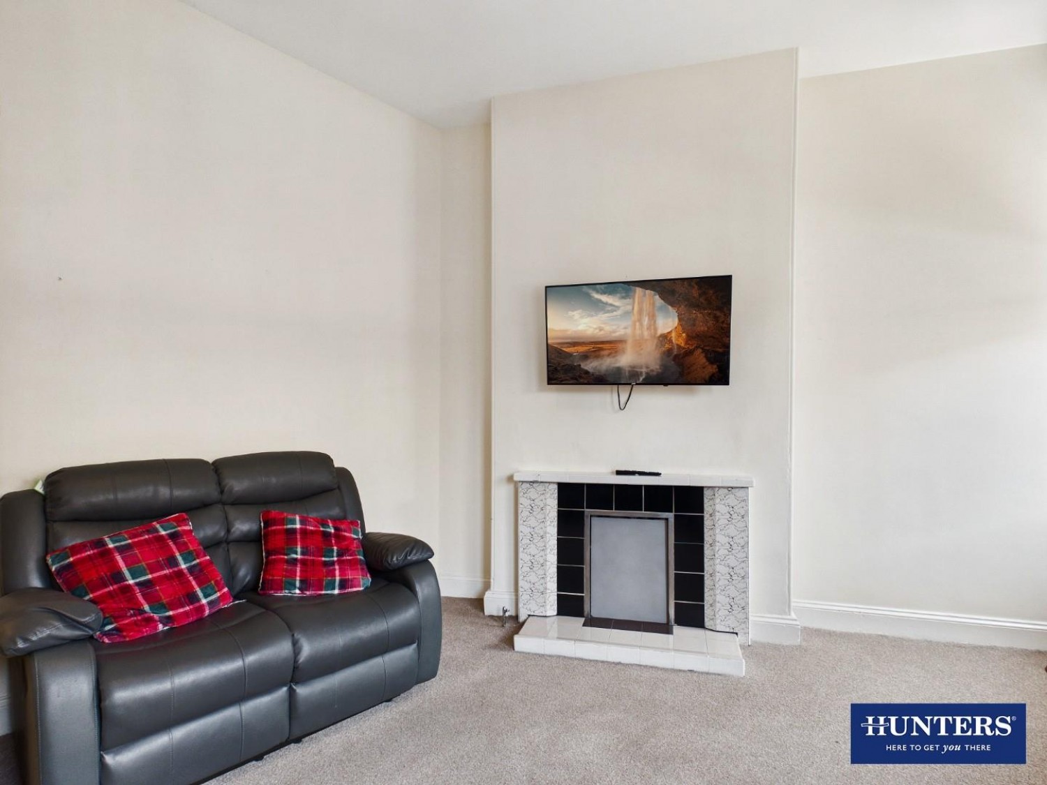 2 bedroom Flat for sale in Queensberry Street, Dumfries