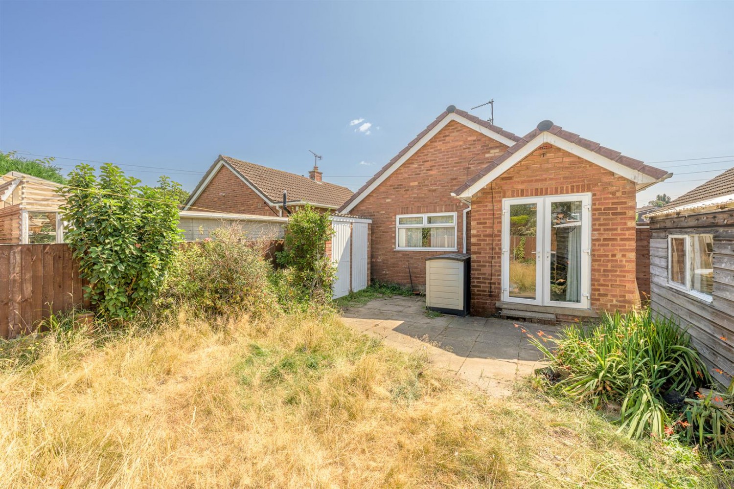 2 bedroom Bungalow for sale in Beachwood Avenue, Wall Heath, DY6 0HL