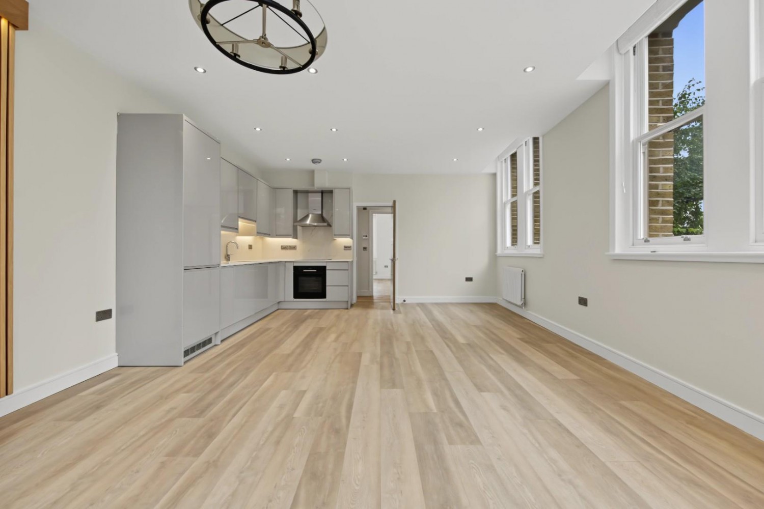 1 bedroom Flat to let in Ashwin Street, London, E8