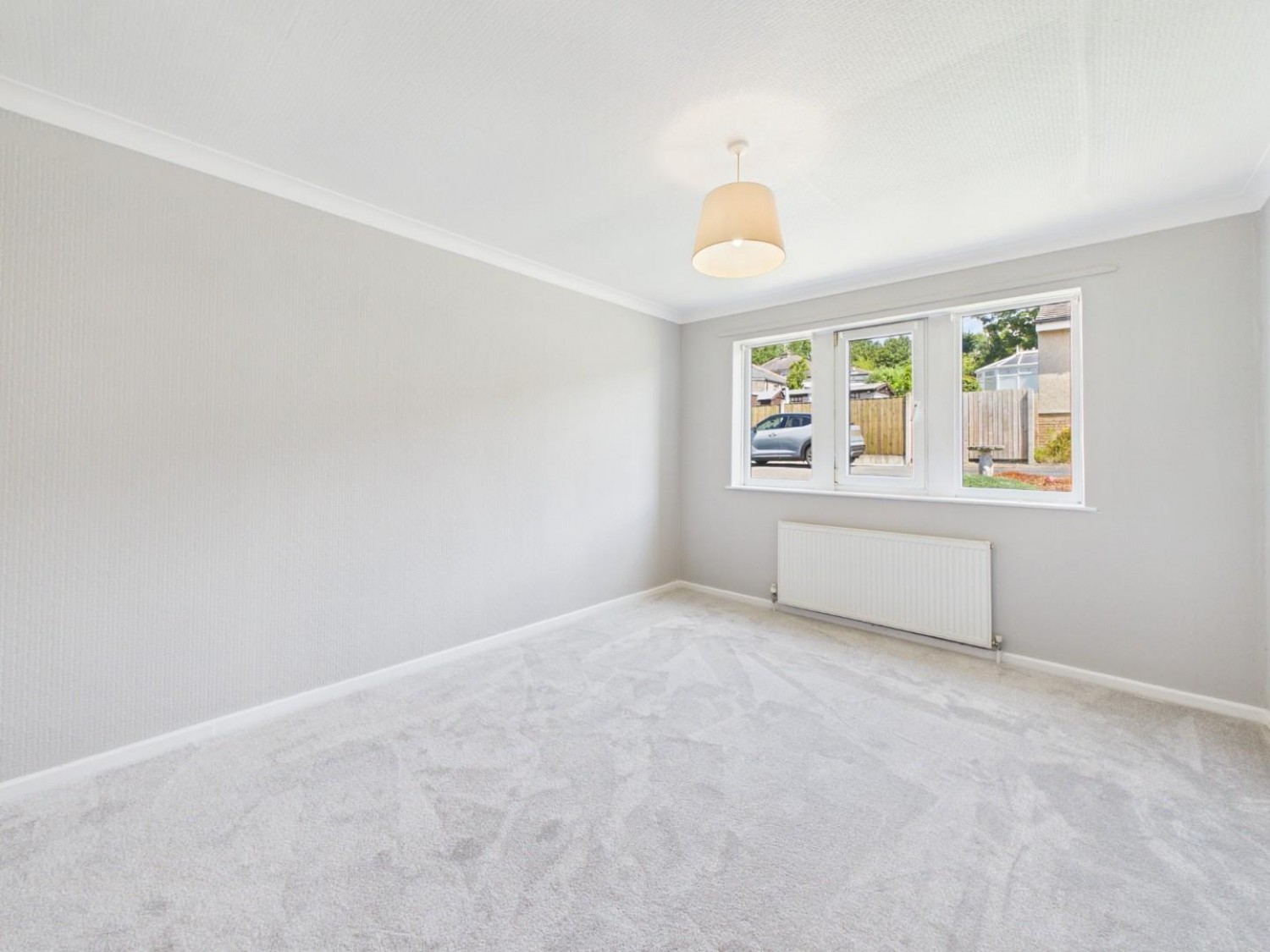 2 bedroom Bungalow for sale in Heaton Avenue, Sandbeds, Keighley