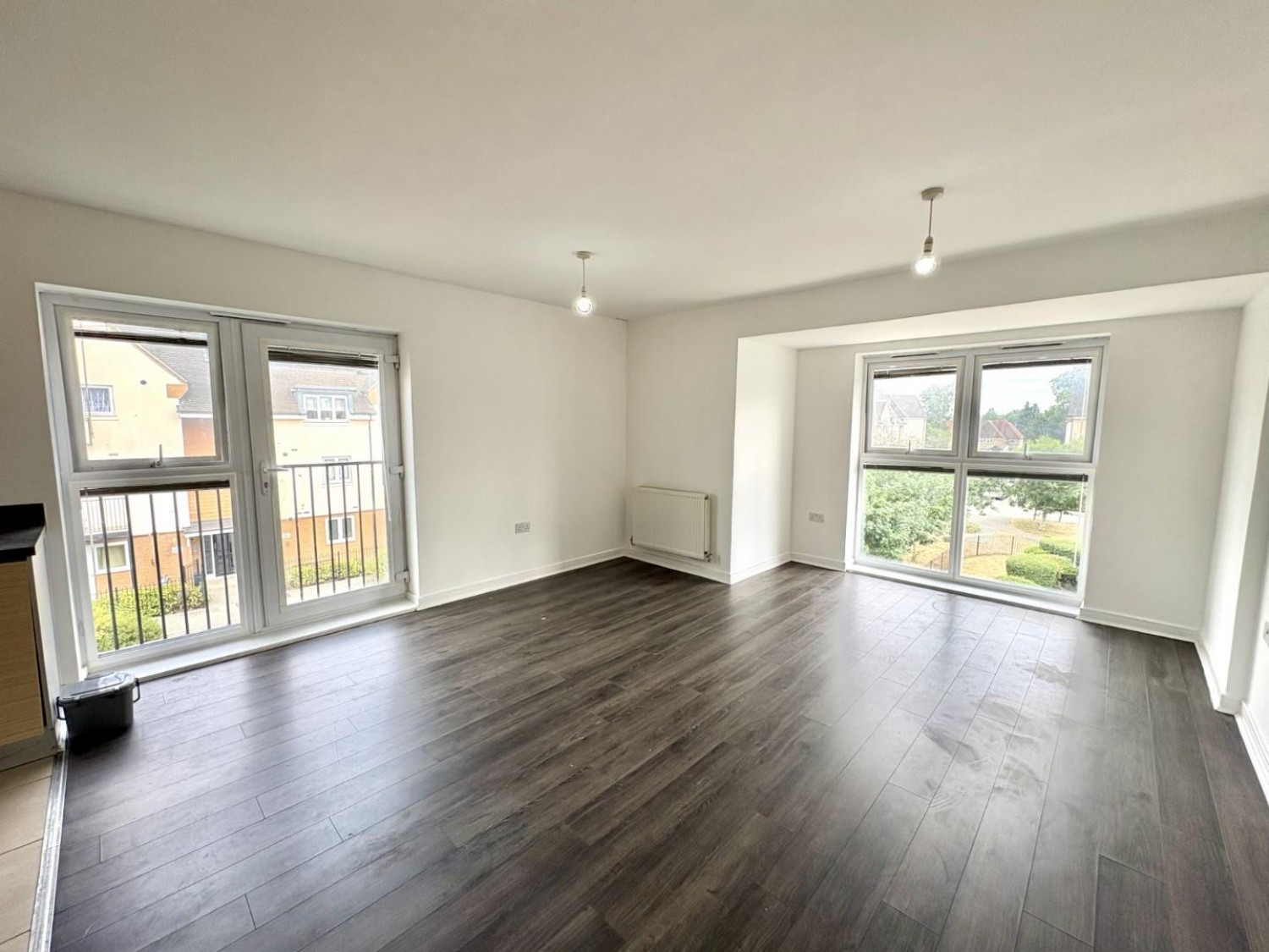 2 bedroom Flat to let in Albacore Way, Hayes