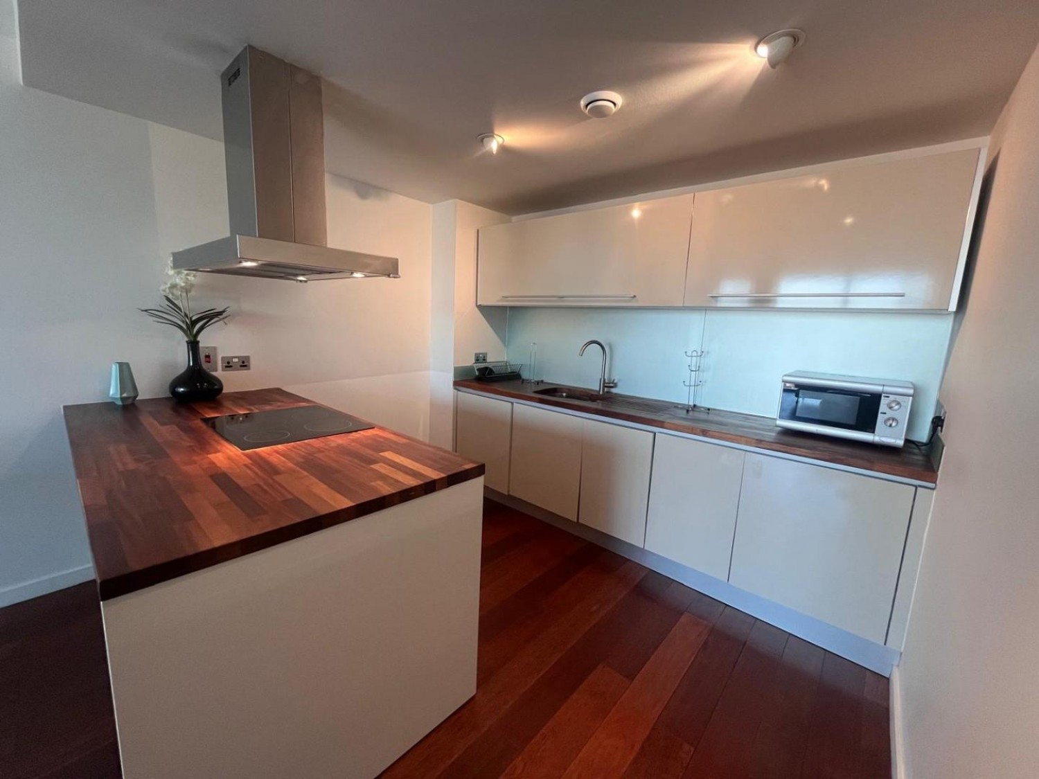 2 bedroom Flat to let in Beetham Tower, Deansgate, Manchester