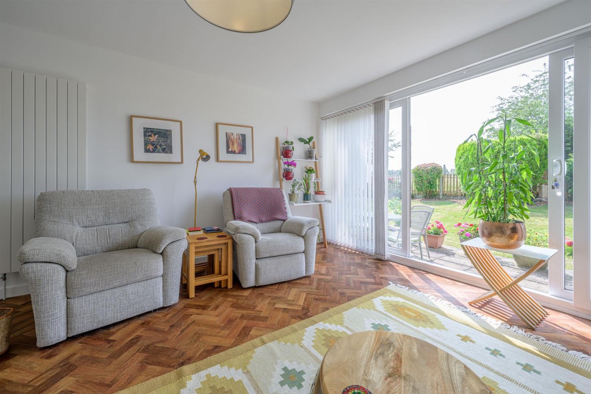 Millpool Close, Hagley, DY9 0JN