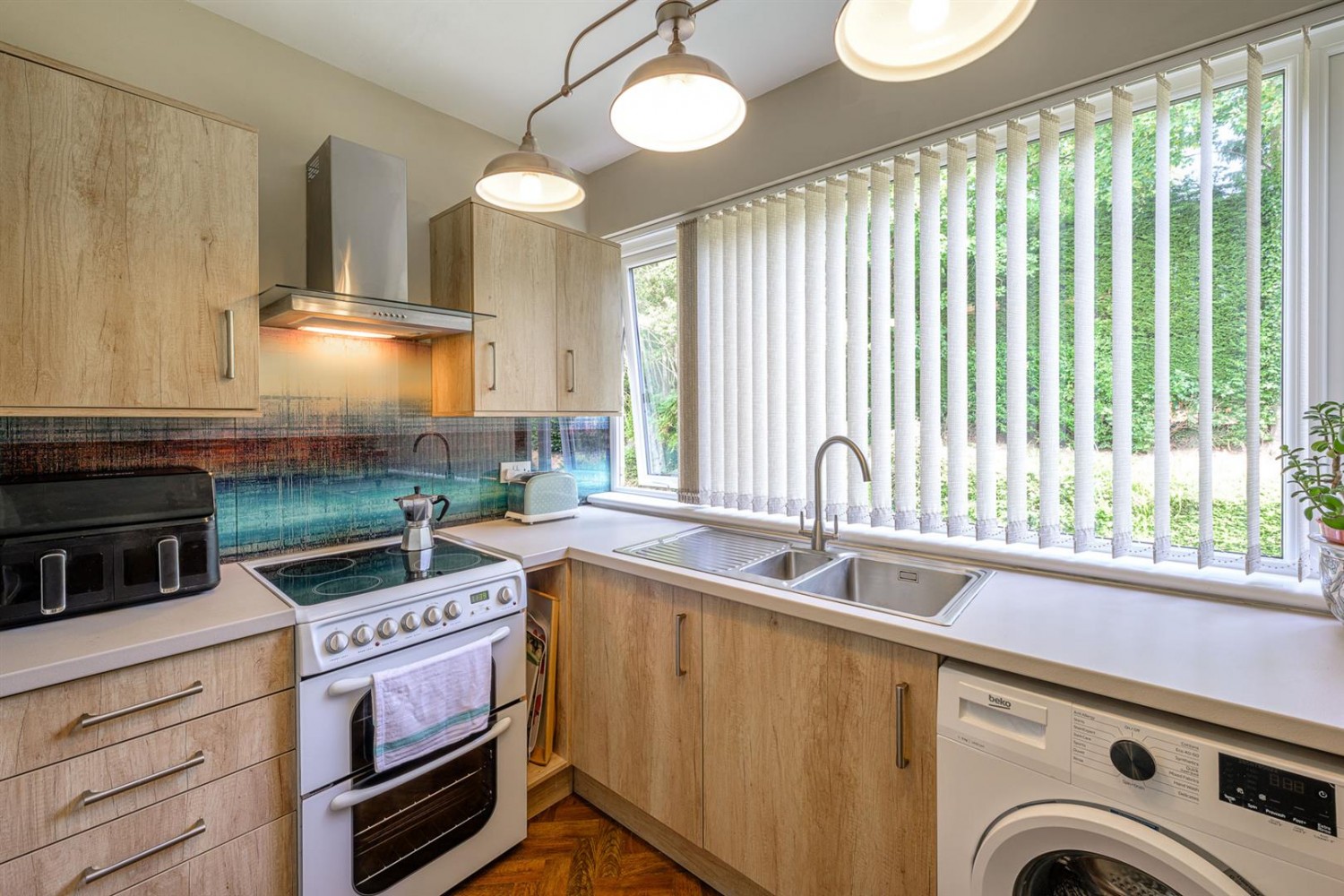 2 bedroom Flat for sale in Millpool Close, Hagley, DY9 0JN
