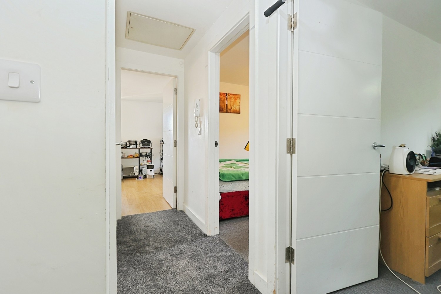 2 bedroom Flat for sale in 613 Stanningley Road, West Yorkshire, Leeds