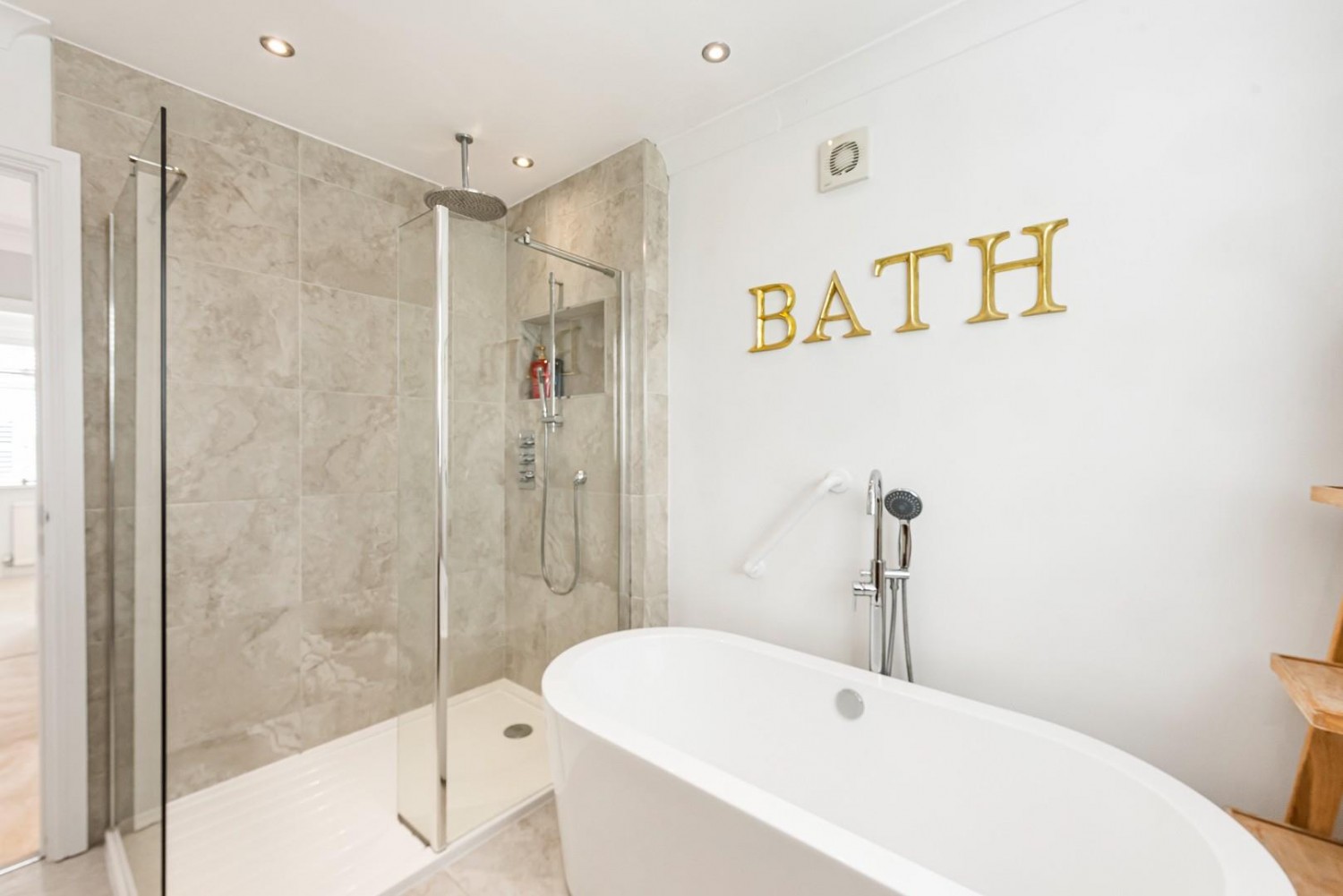3 bedroom House for sale in Mercia Drive, Dore, Sheffield