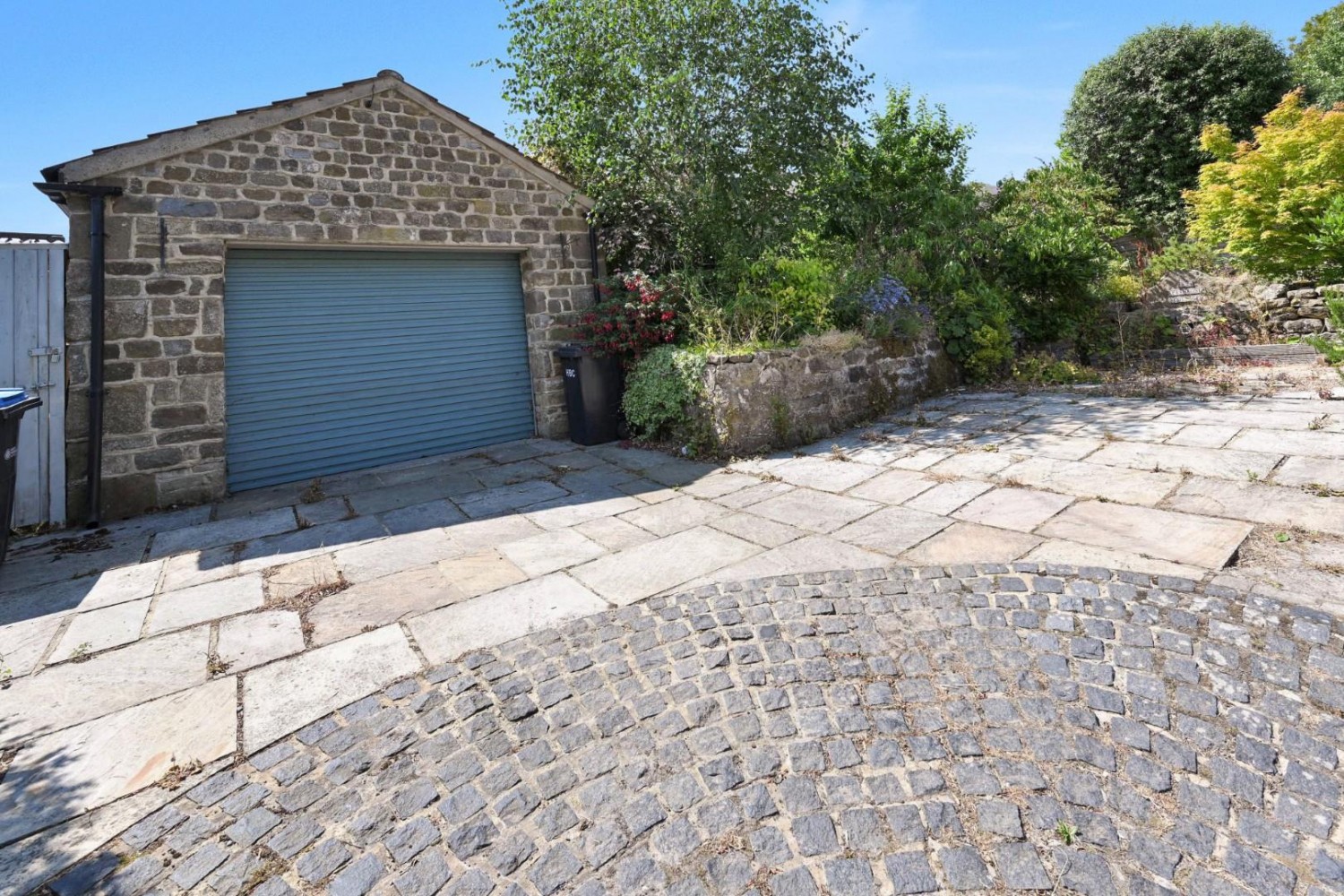 3 bedroom House for sale in Primrose Cottages Grewelthorpe, Ripon