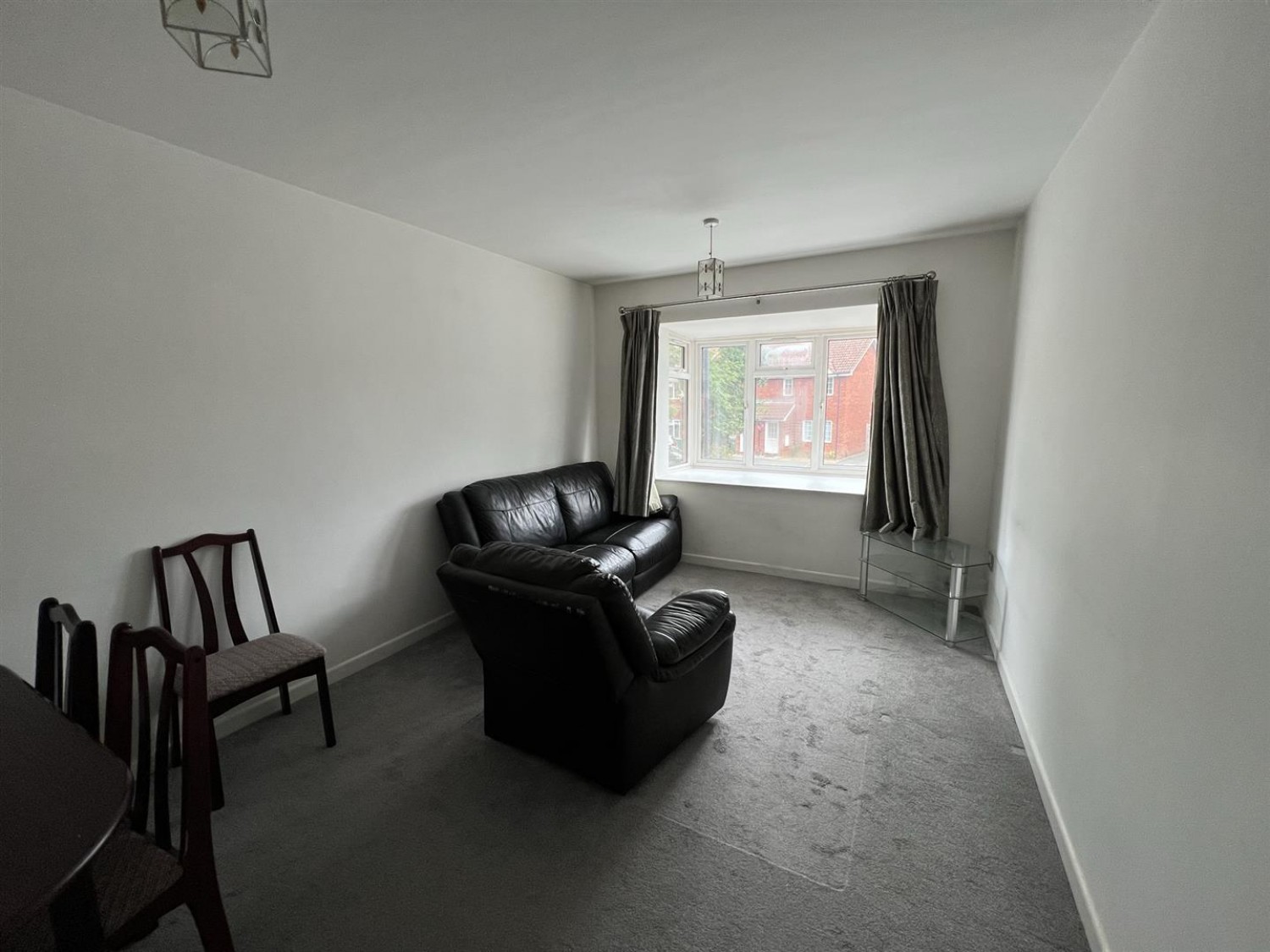 2 bedroom Flat to let in Willow Court, Fulbeck Way, North Harrow, Middlesex