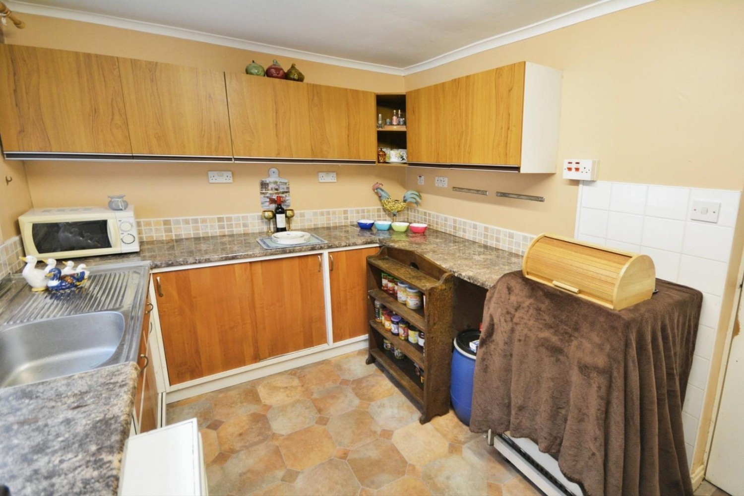 2 bedroom House for sale in The Centre, Evenwood, Bishop Auckland