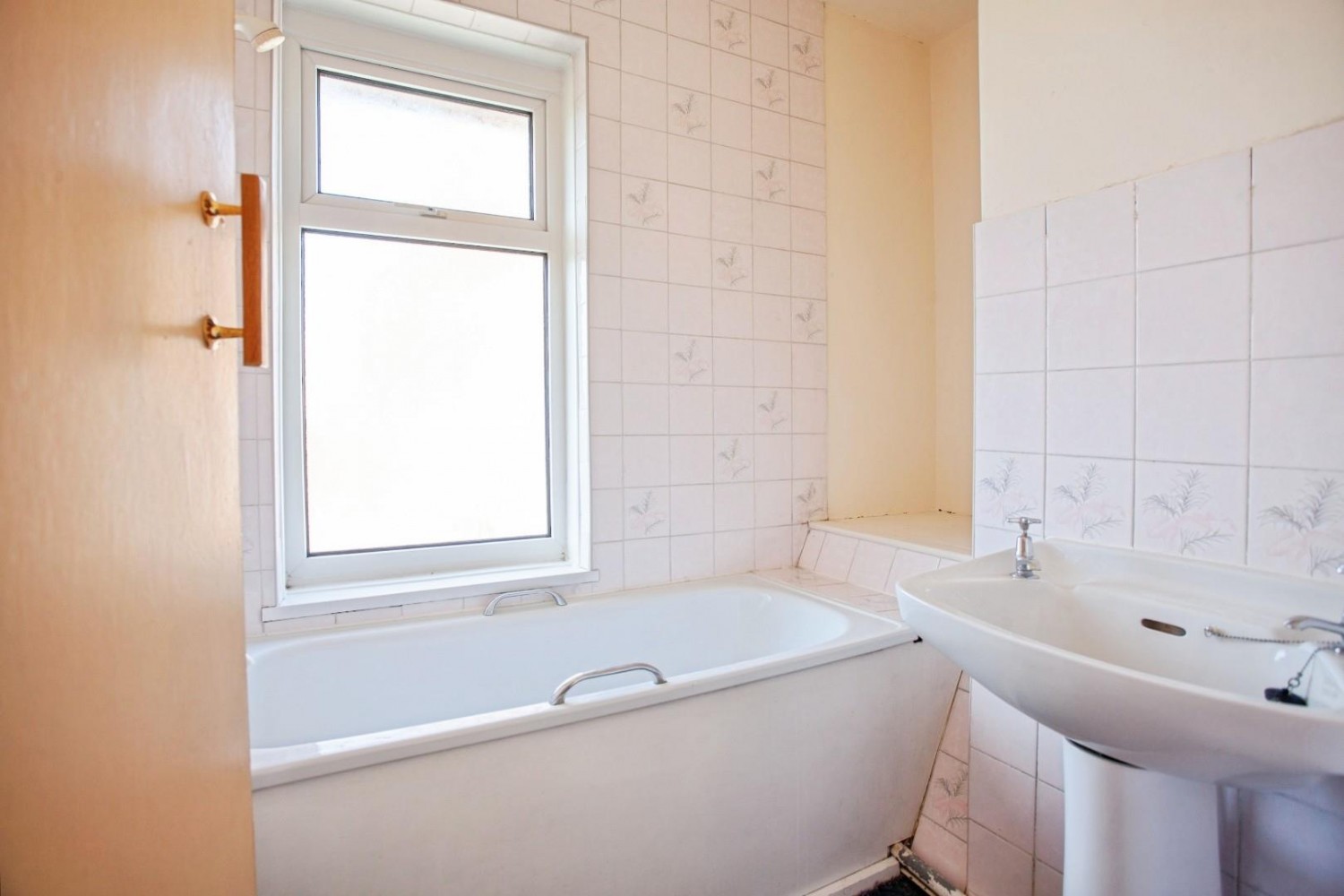 2 bedroom House for sale in Halliwell Crescent, Southey Green, S5