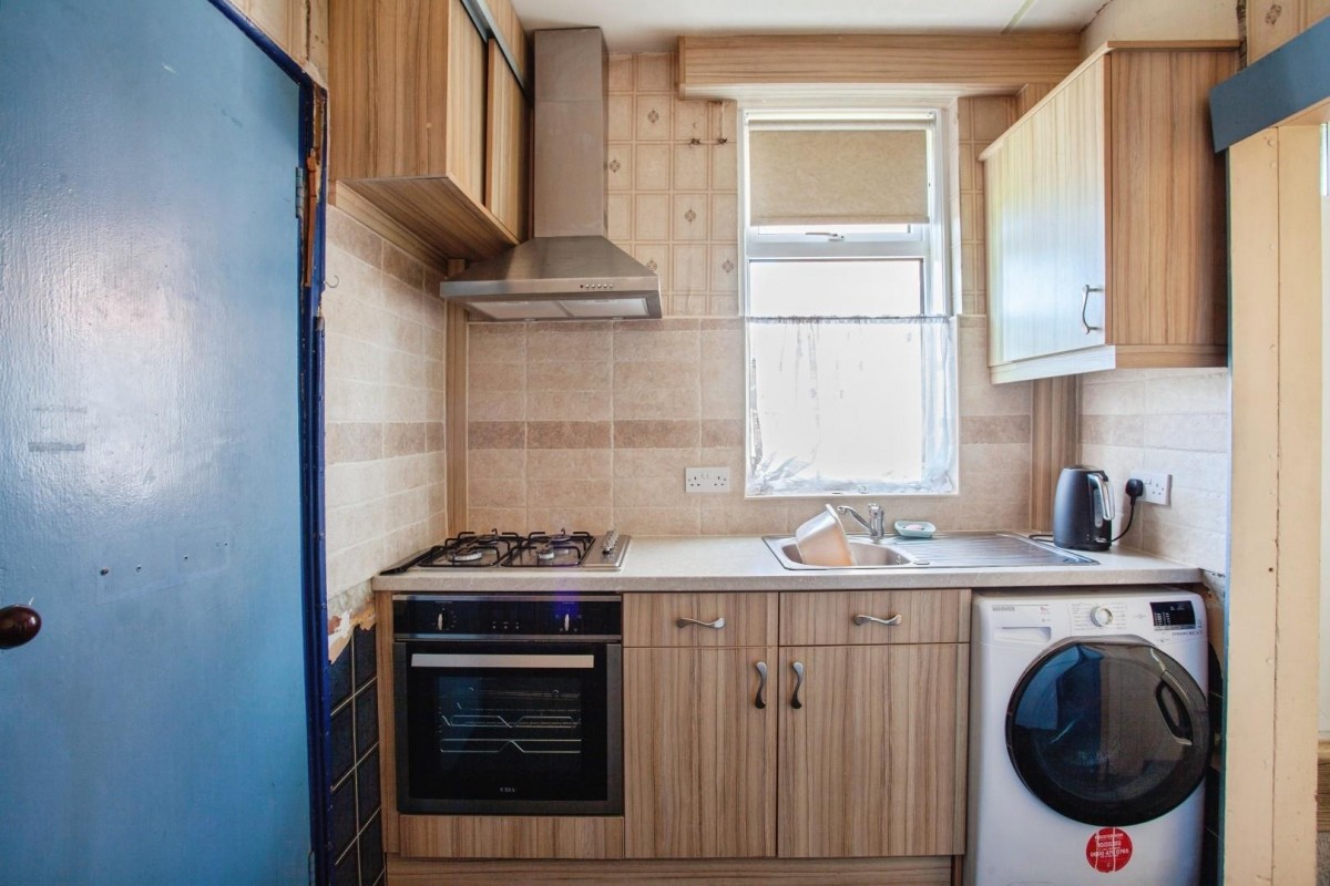 Halliwell Crescent, Southey Green, S5
